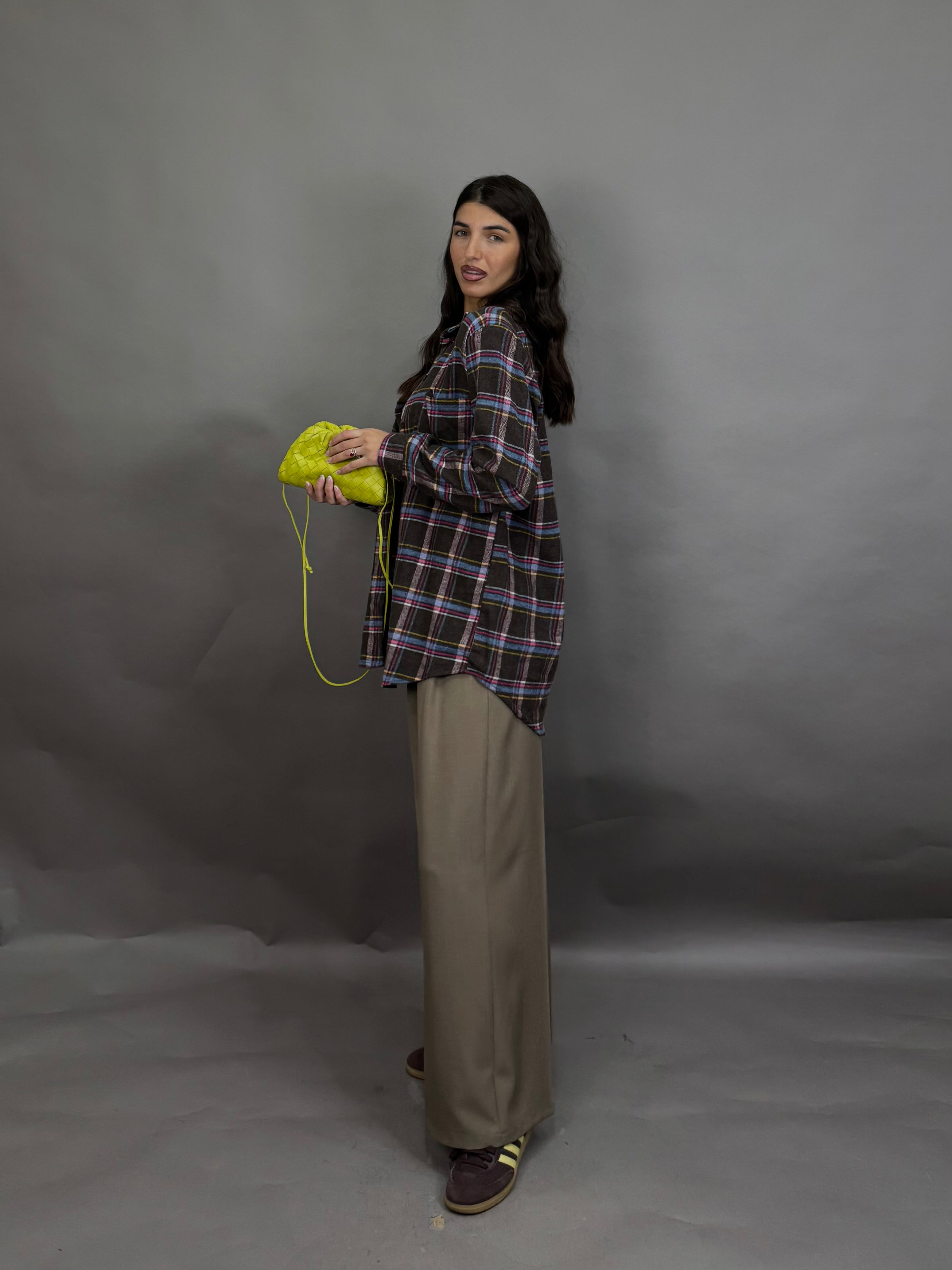 Camicia spallina