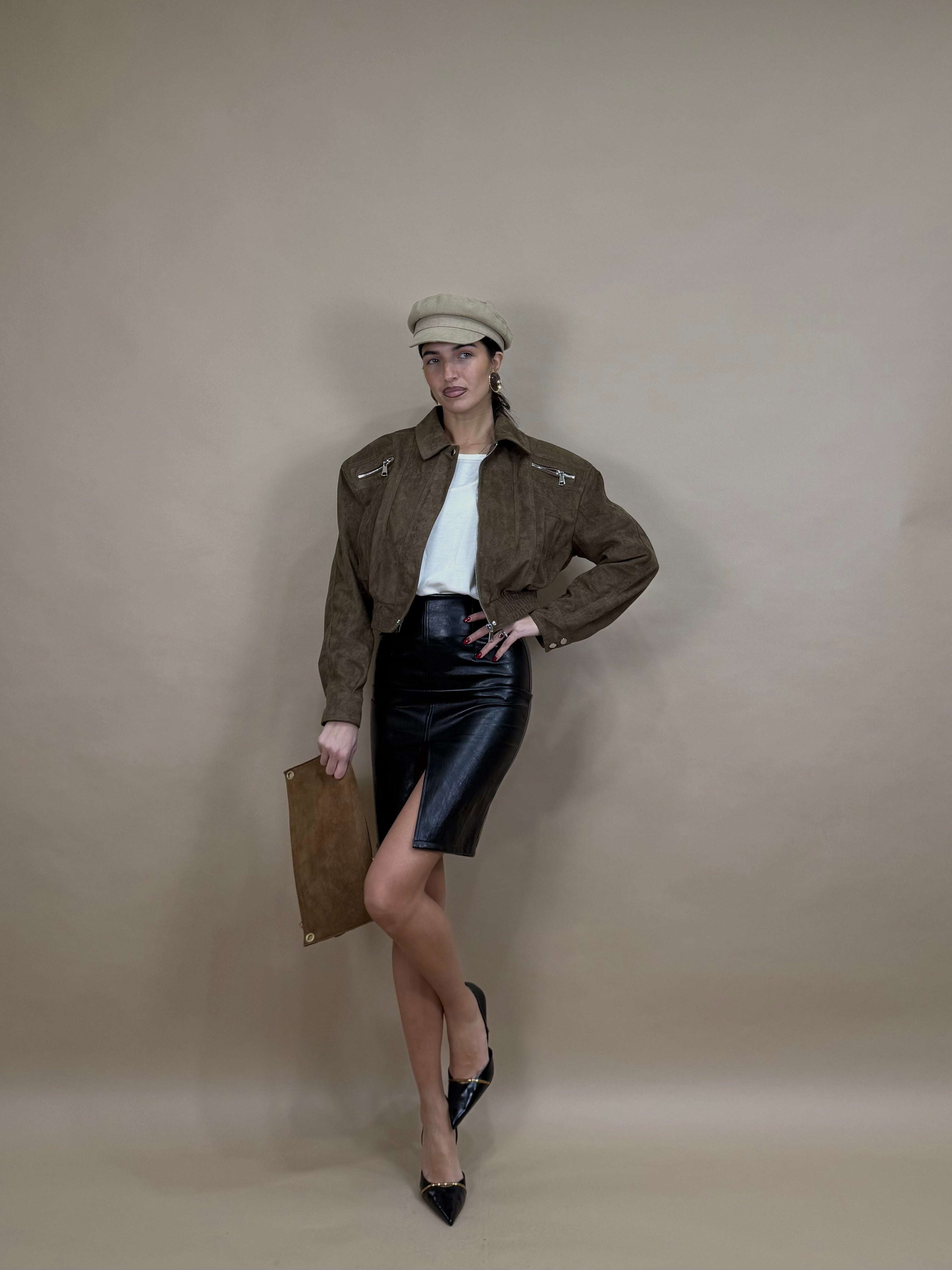 Gonna Belen in ecopelle