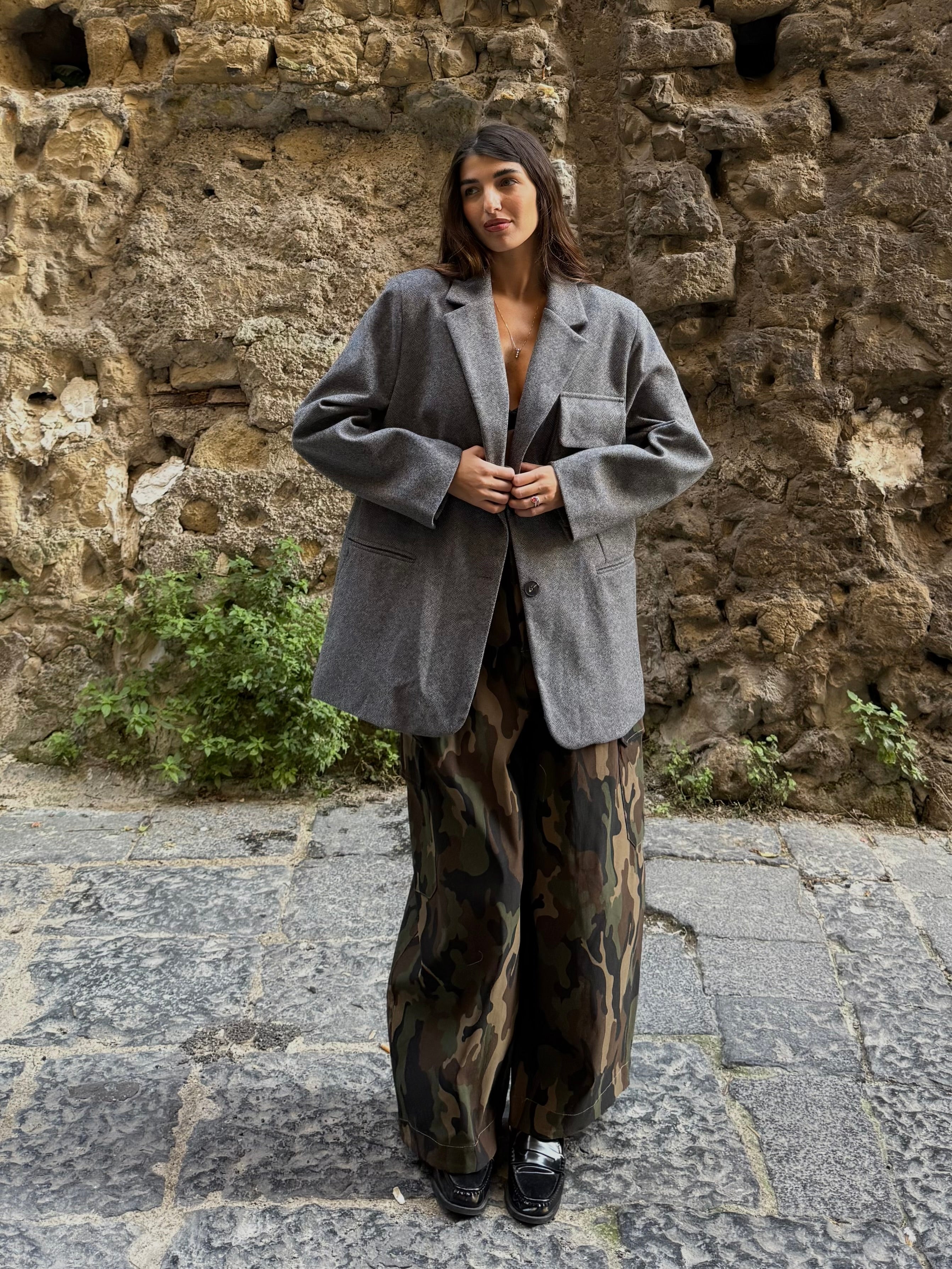 Cargo by lumina militare