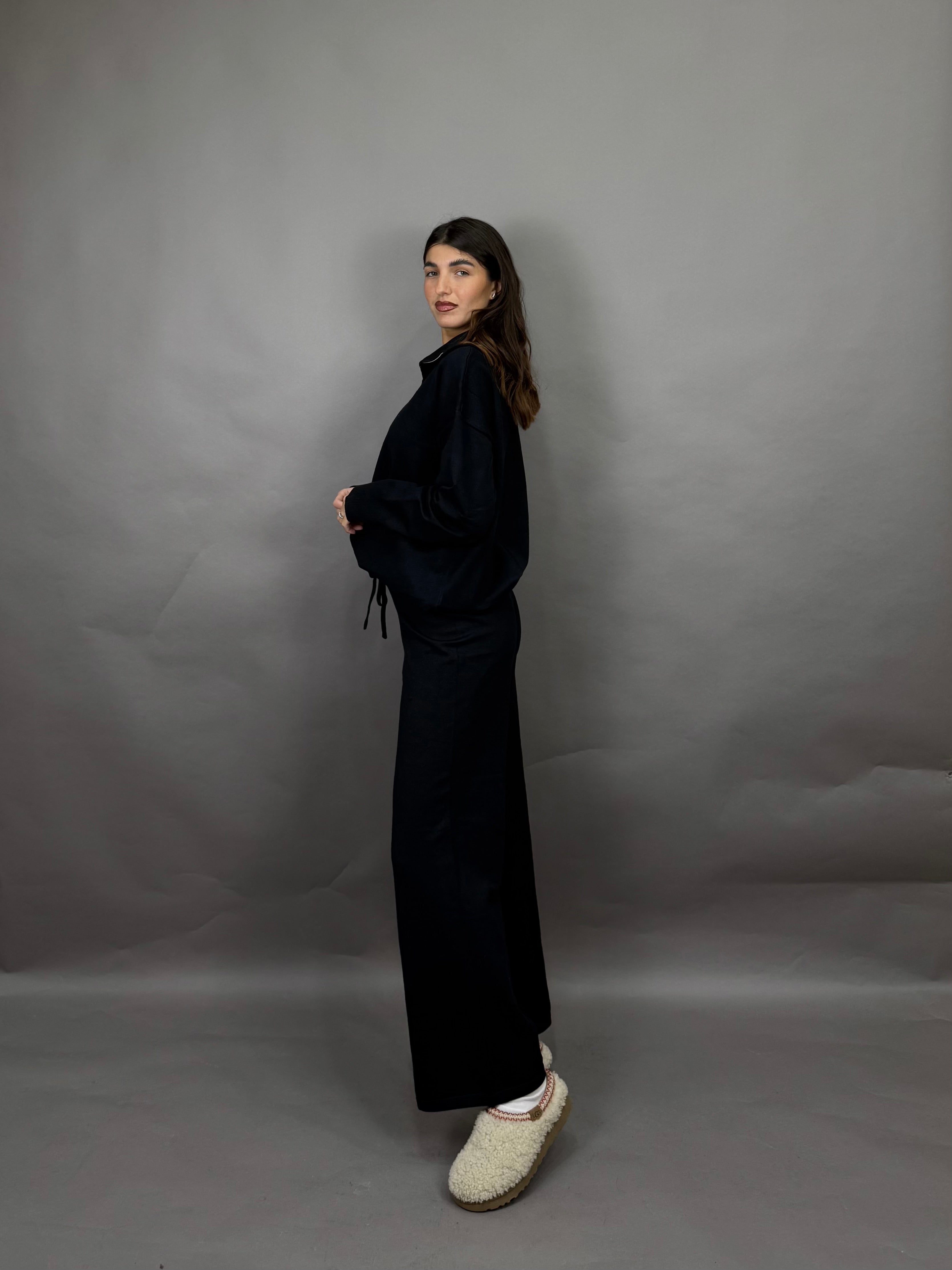 Coordinato in maglia nero