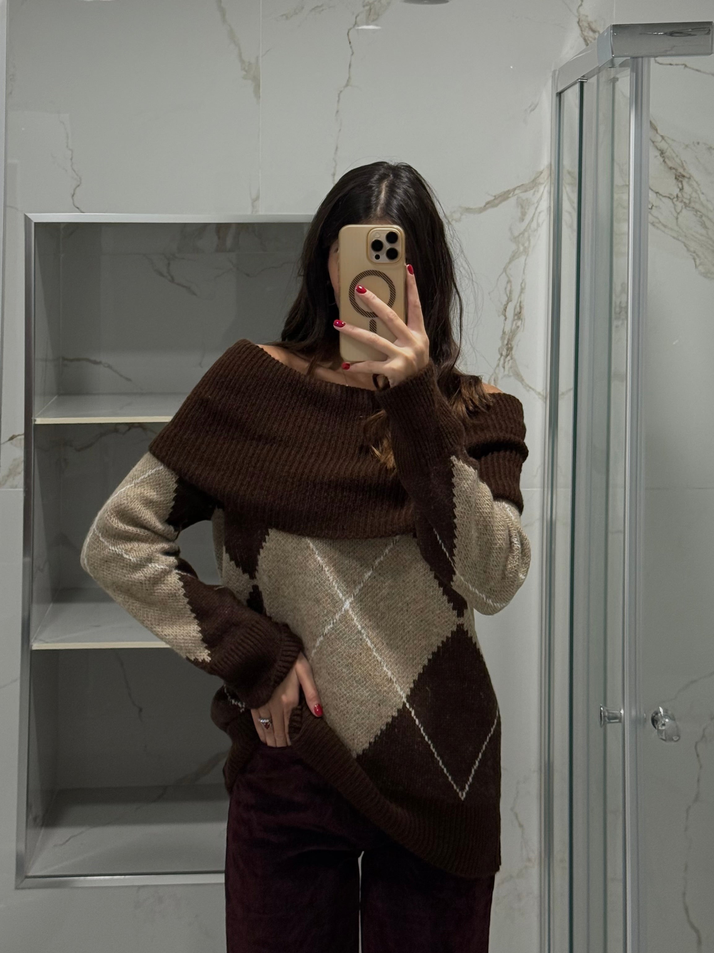 Pull scacchi marrone