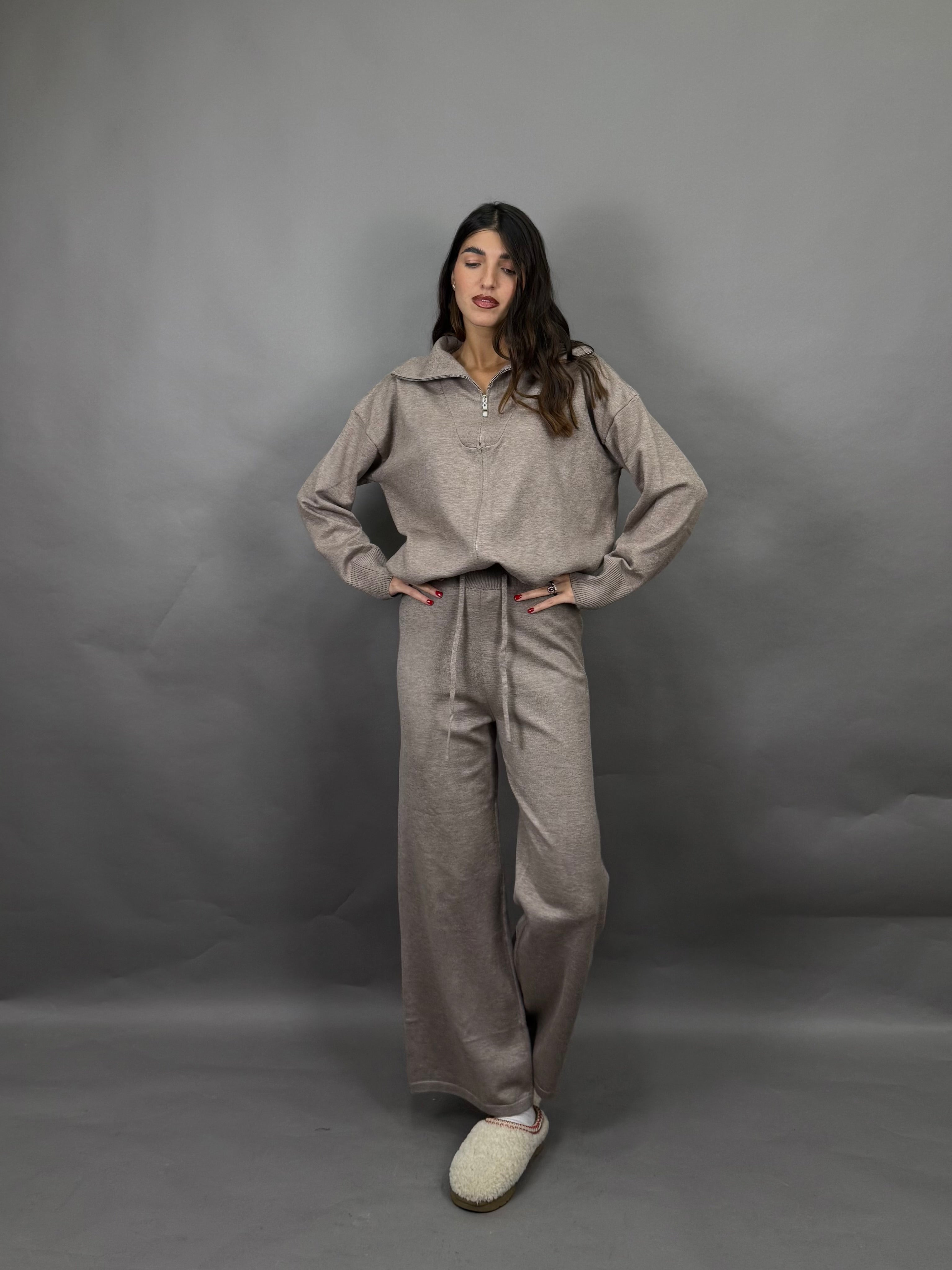 Coordinato in maglia fango