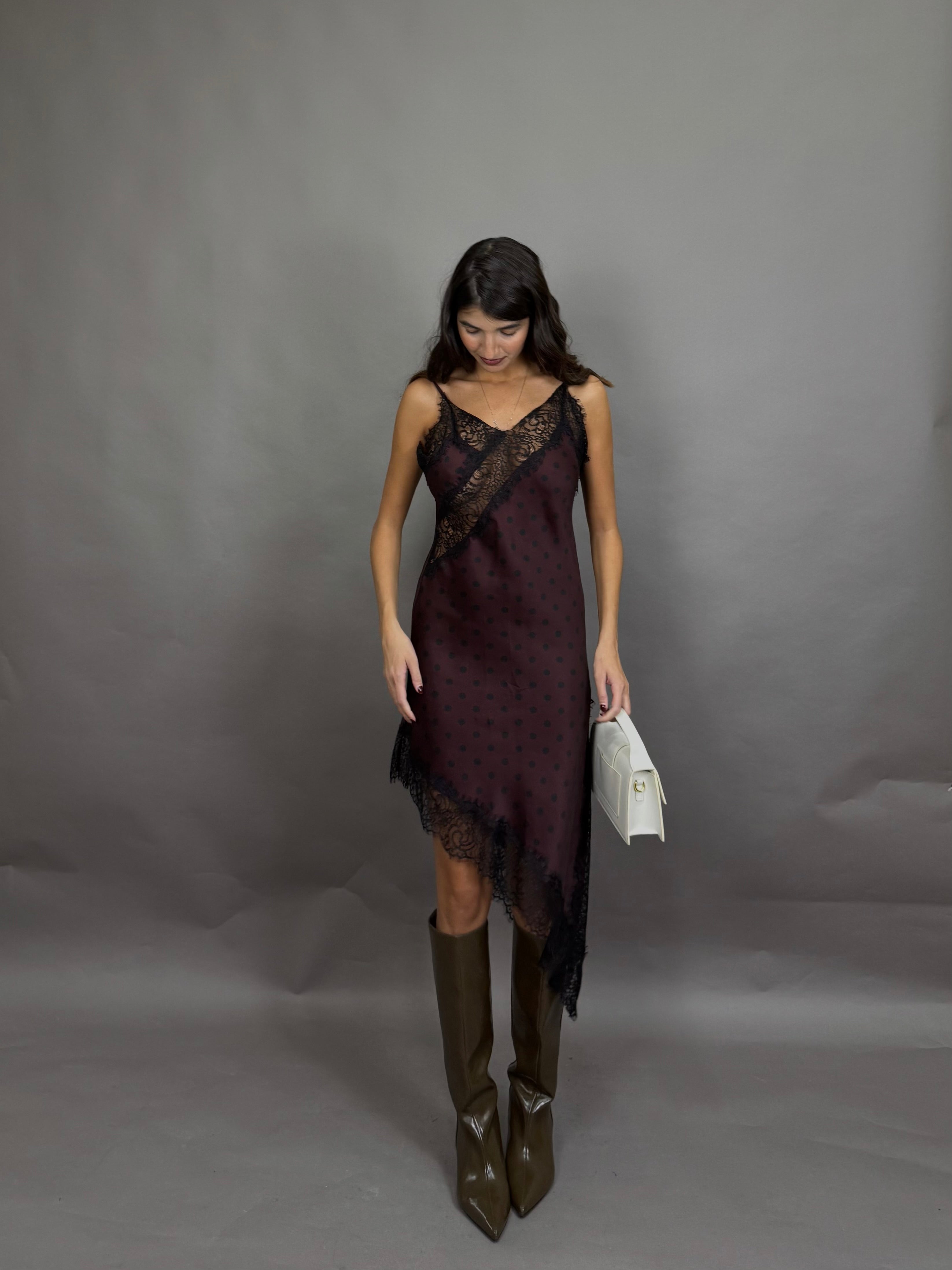 Dress pizzo e pois lumina bordeaux