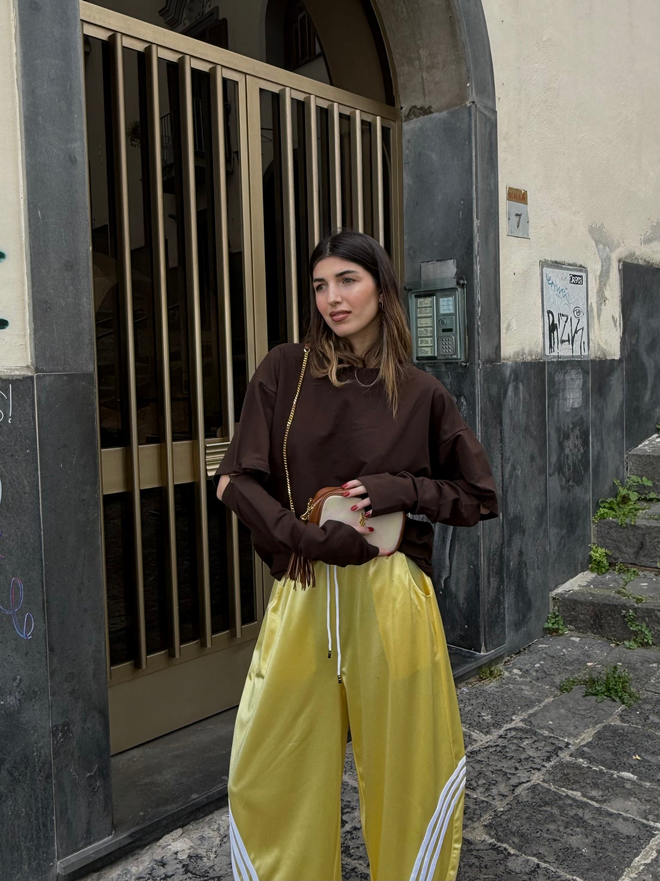 T-shirt con manicotti marrone - LadyB Shop Online