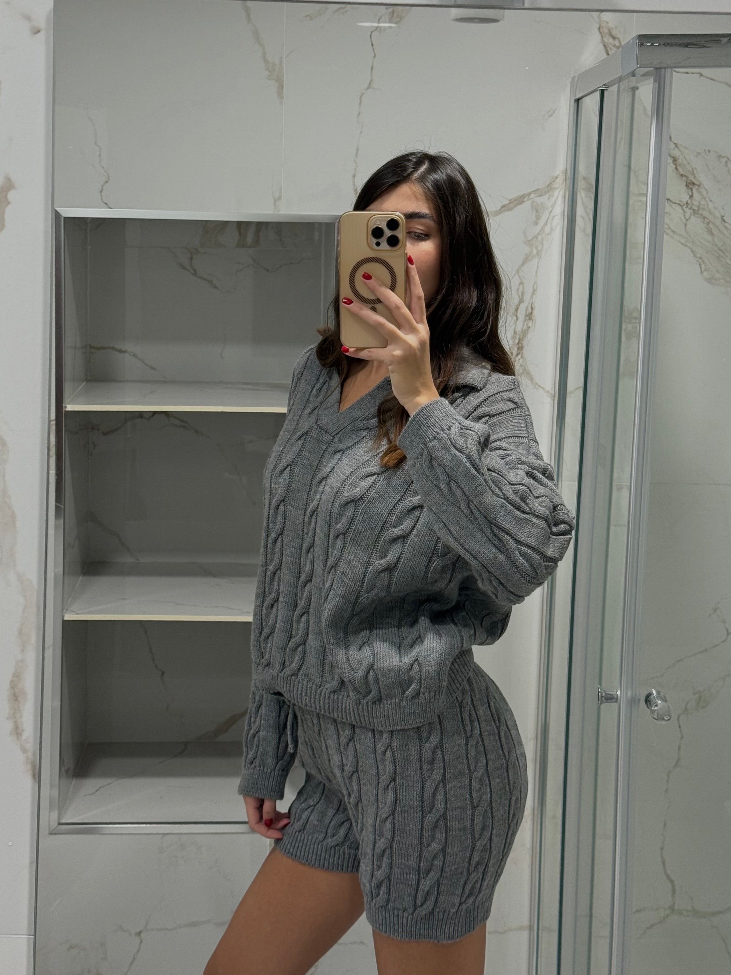 Coordinato trecce grigio