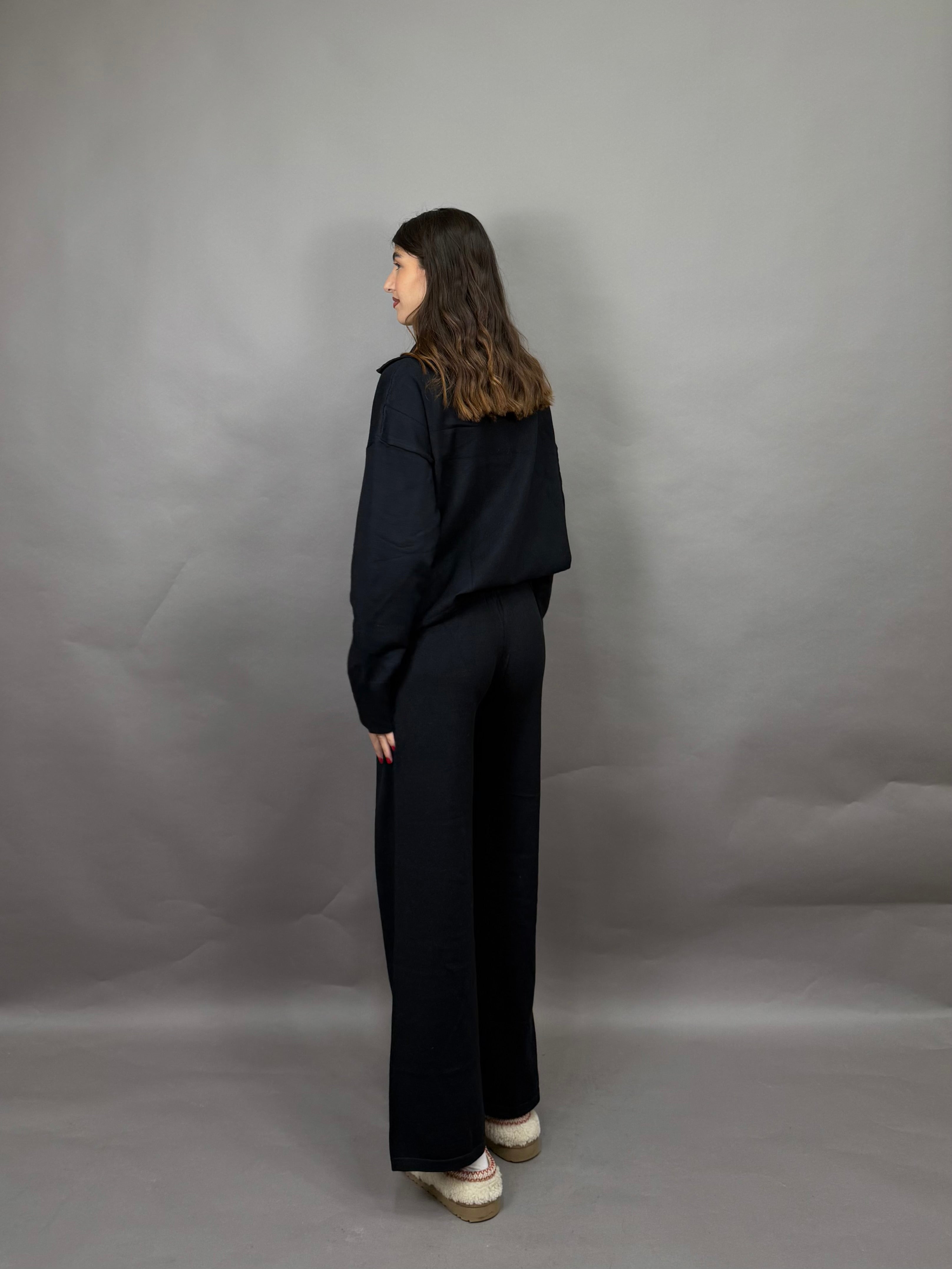 Coordinato in maglia nero