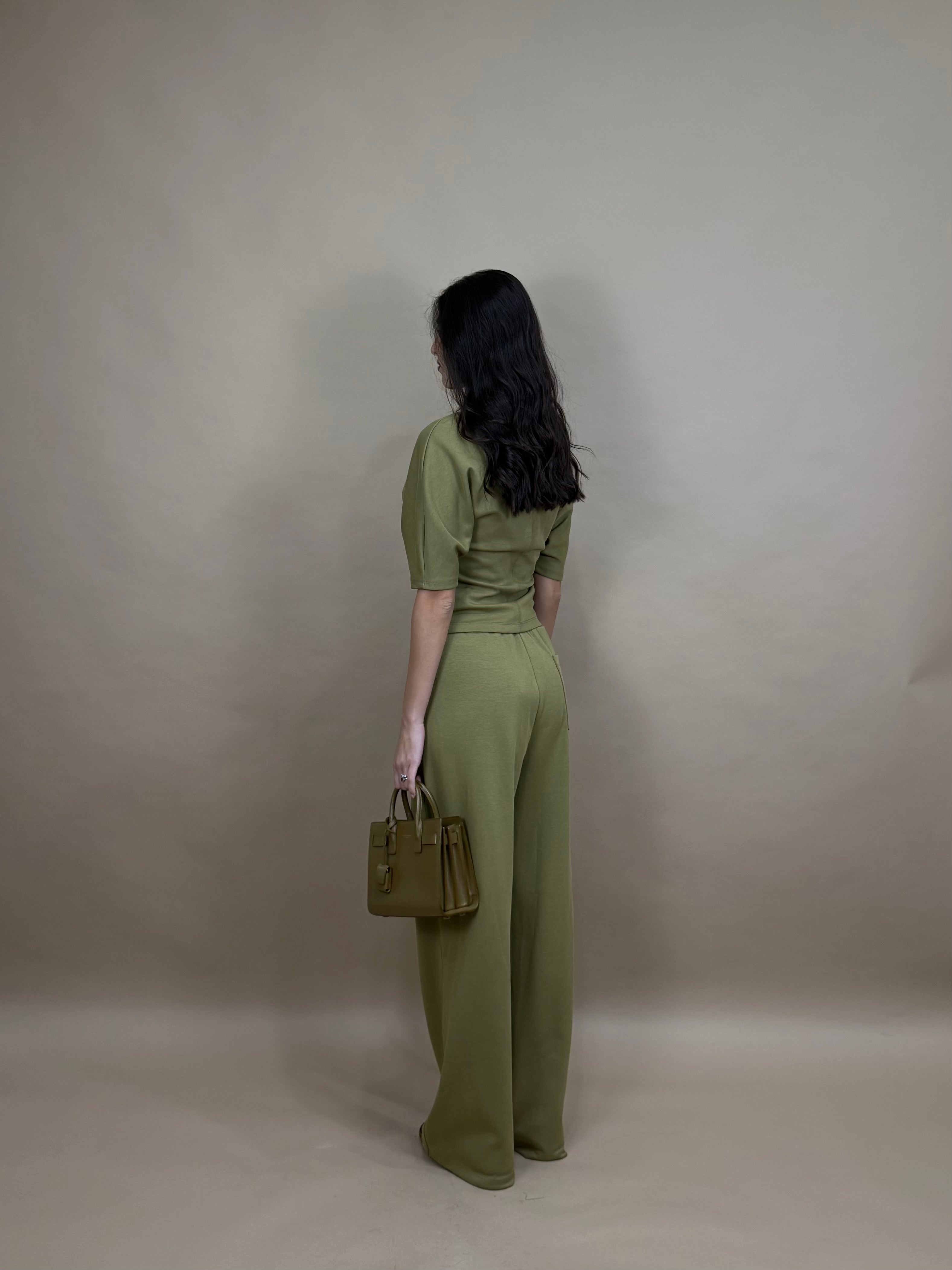 Pantalone in tuta Oliva by Lumina