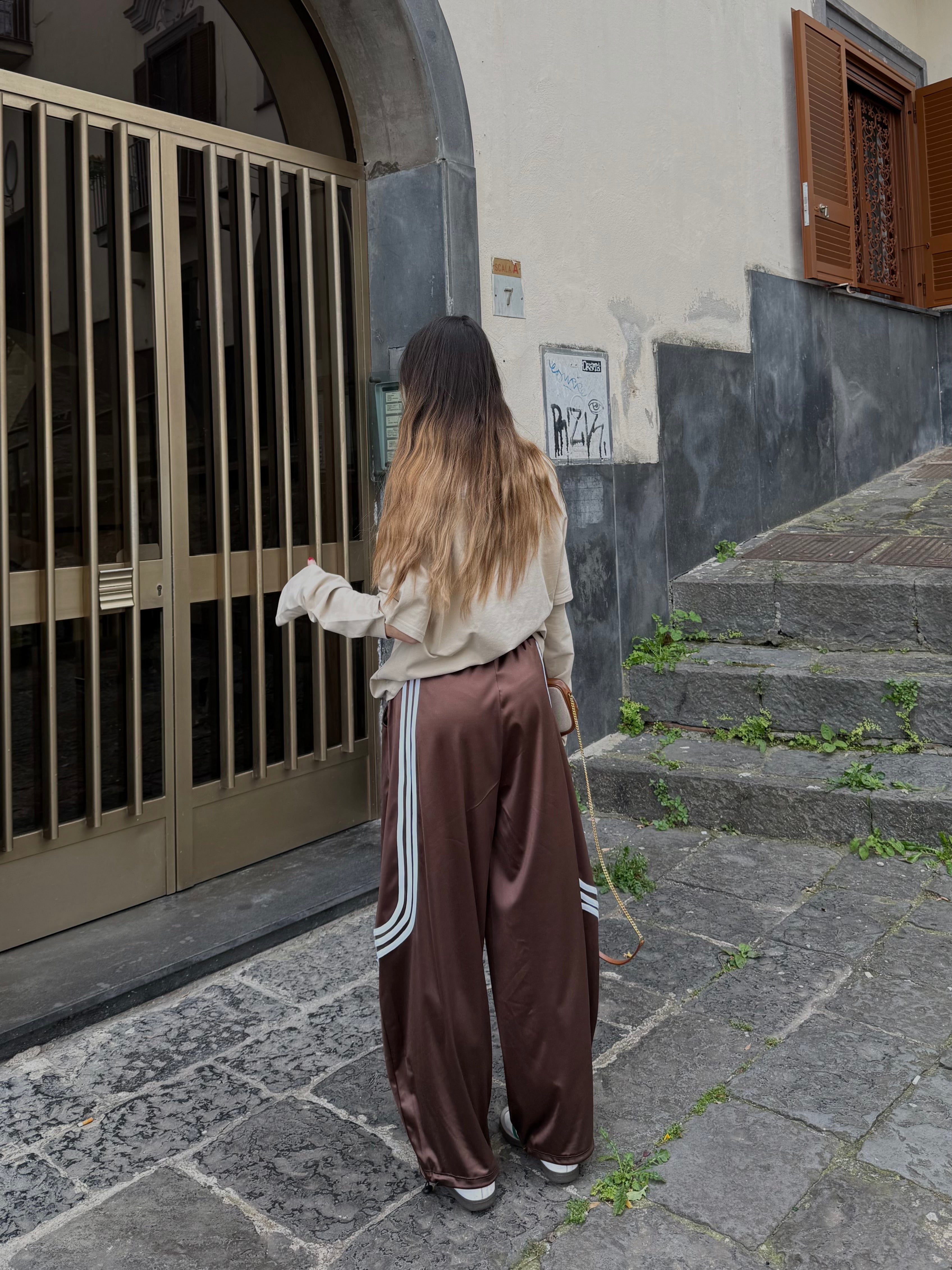 Pantalone adid marrone - LadyB Shop Online