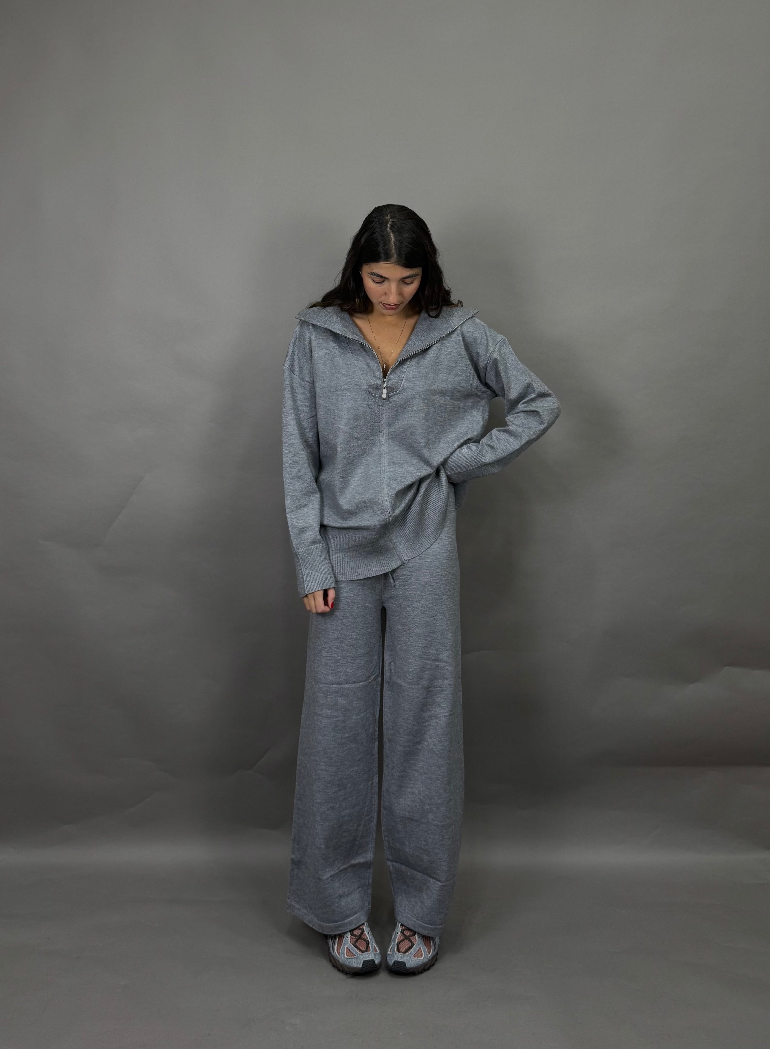 Coordinato in maglia grigio