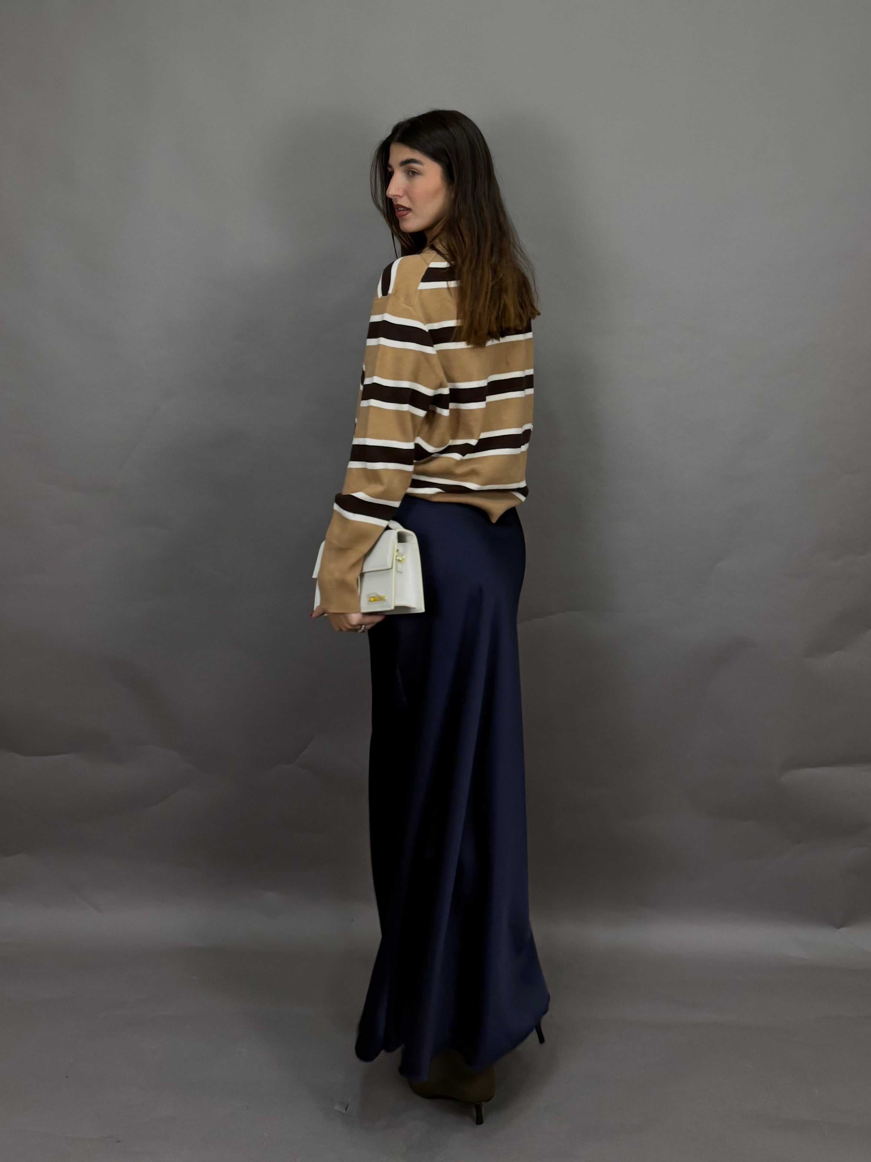 Gonna simil seta blu