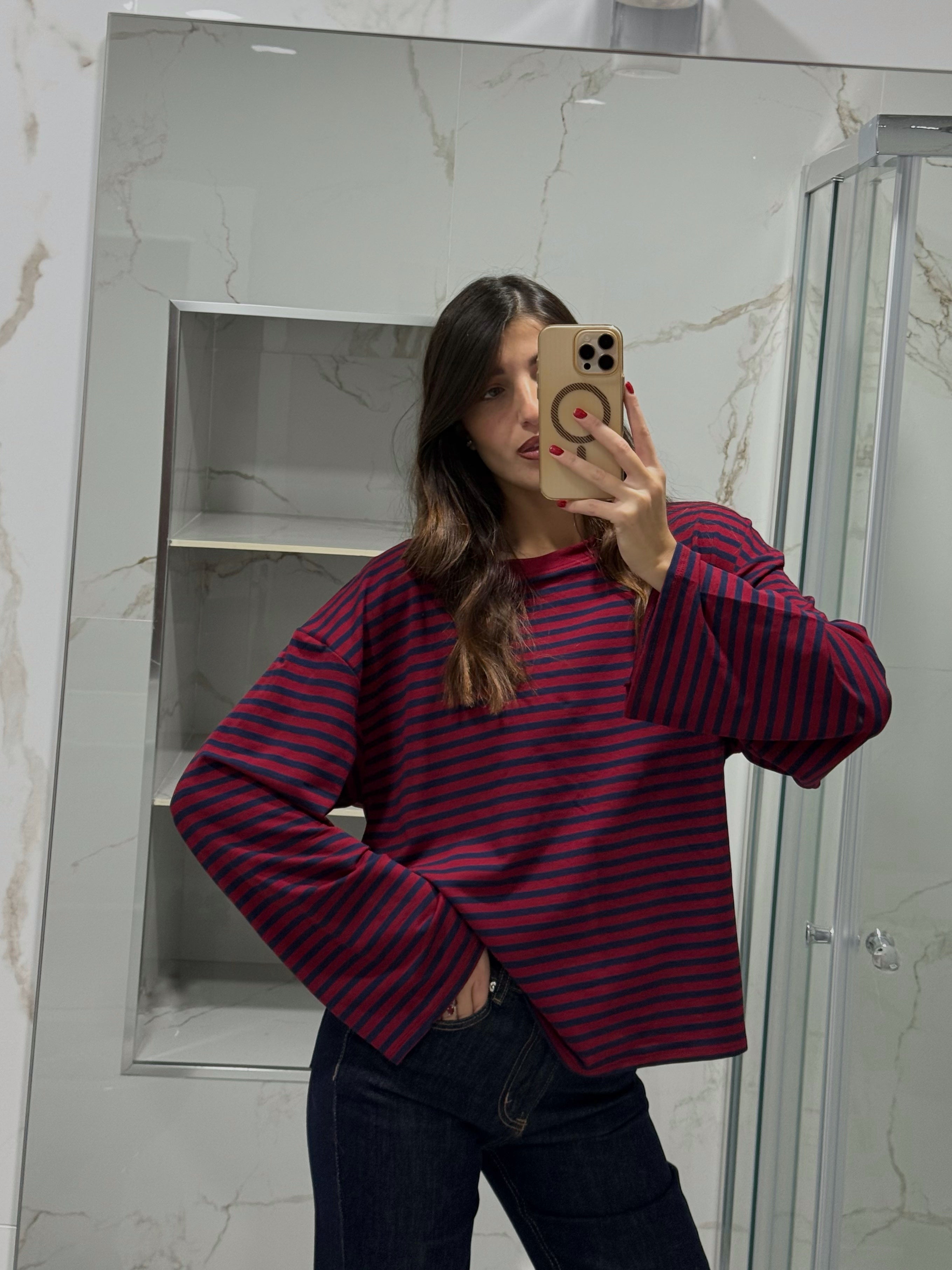 Maglia manica larga bordeaux e blu