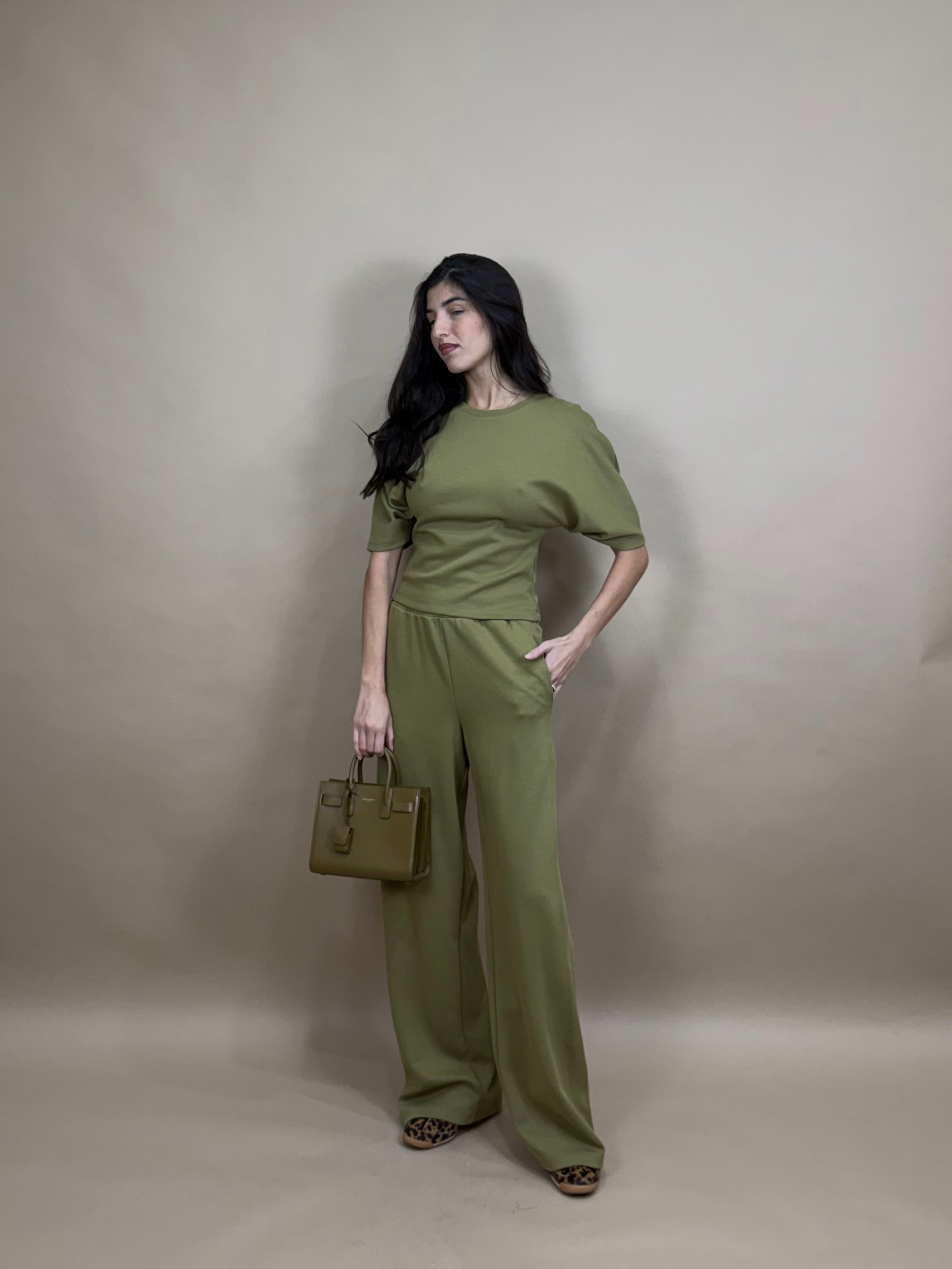 Pantalone in tuta Oliva by Lumina