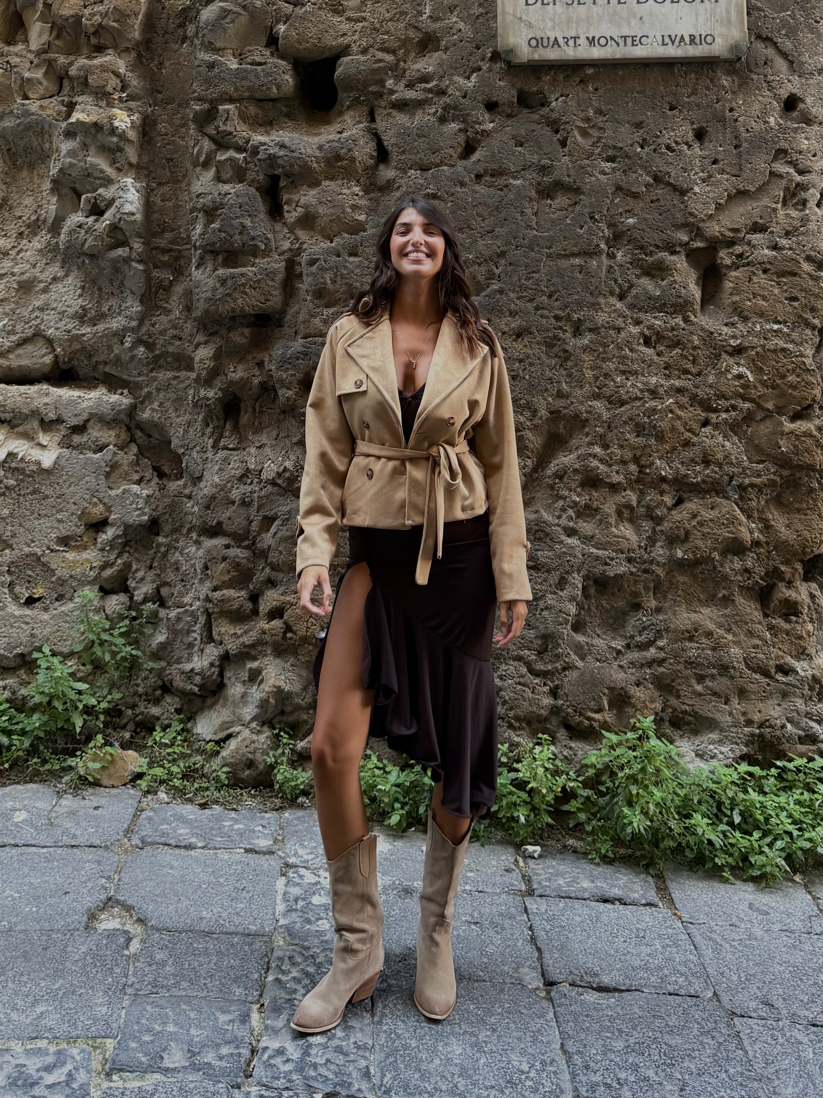 Trench in camoscio cammello