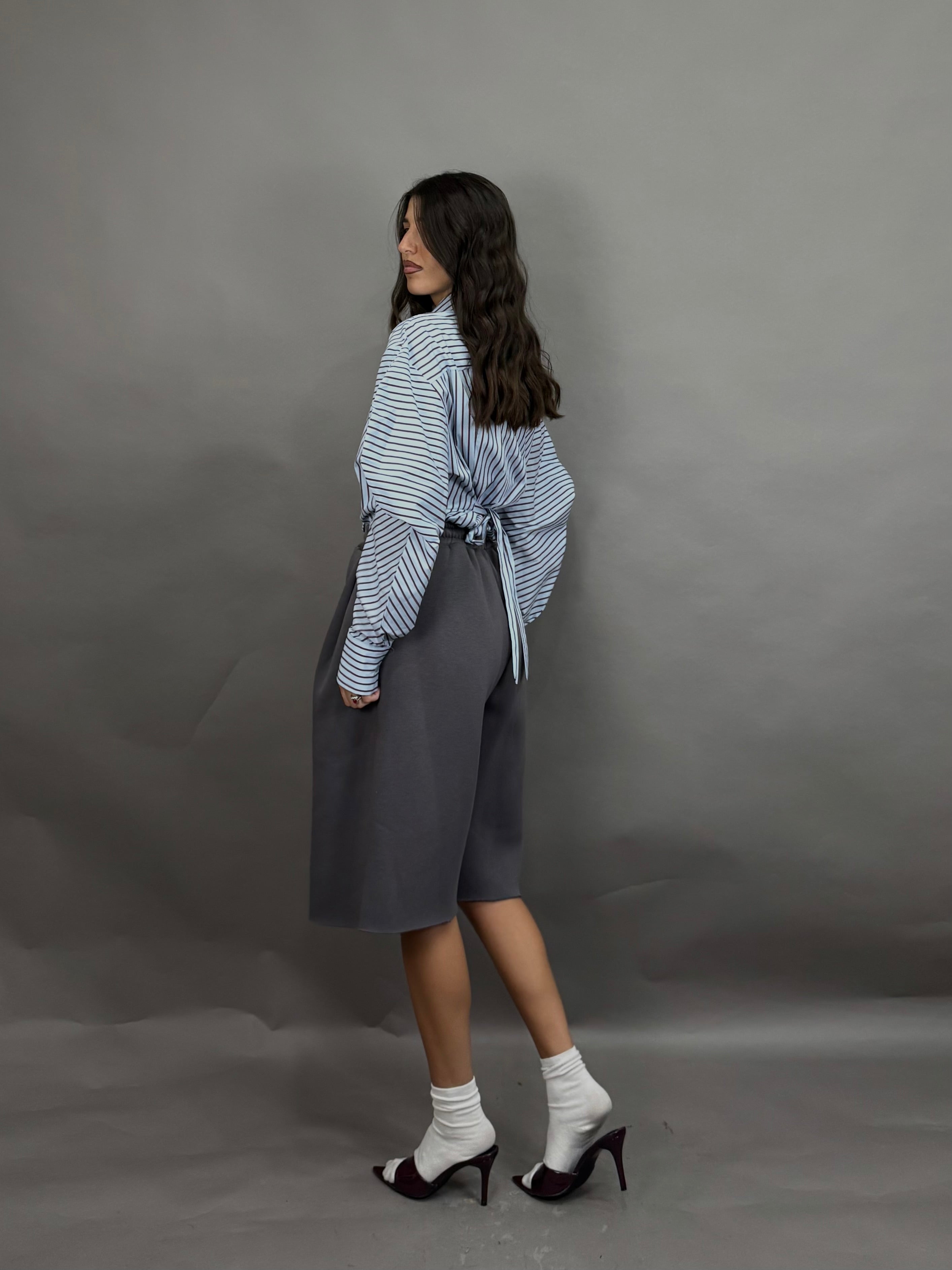 Camicia manica a sbuffo azzurra