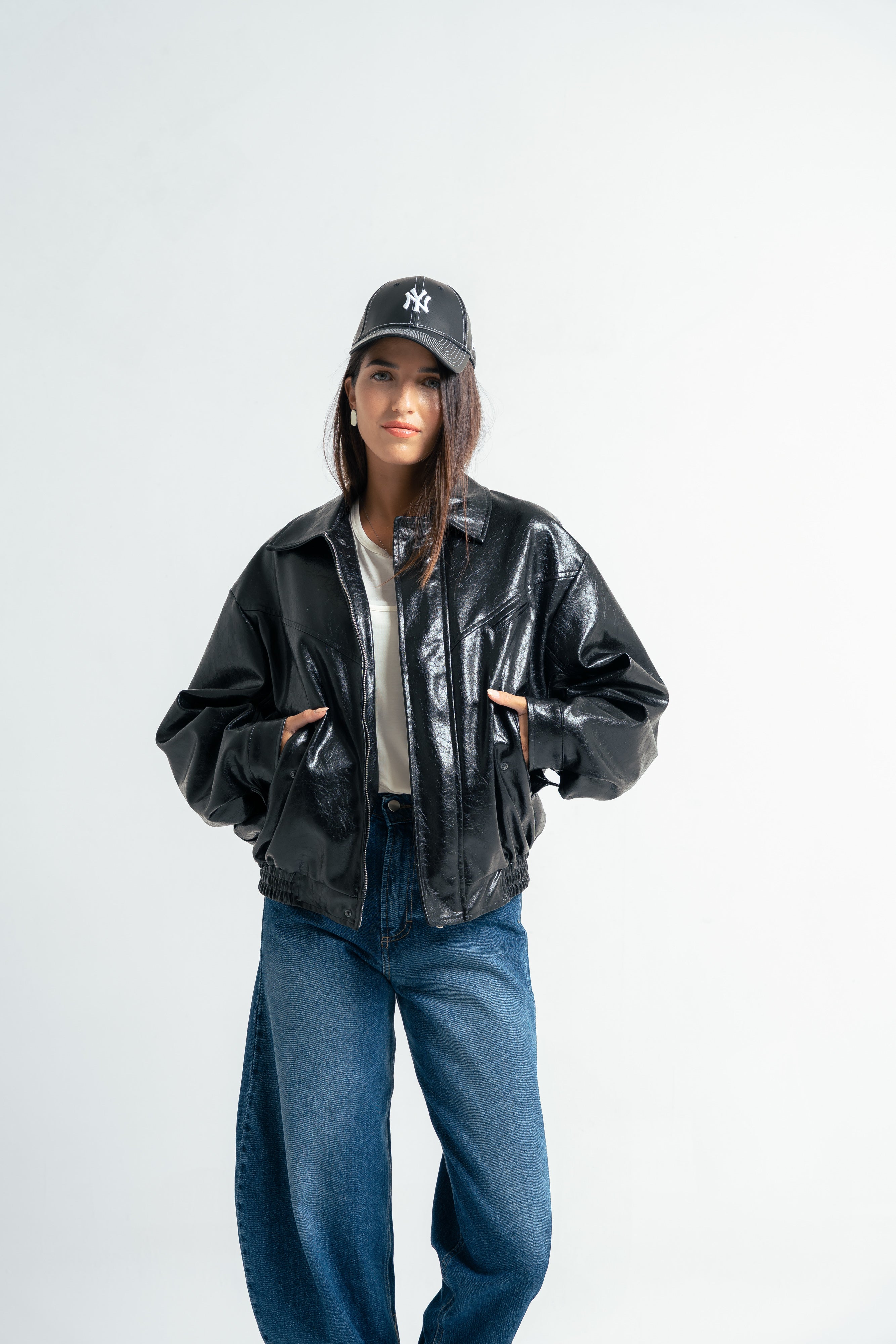 Bomber lumina in ecopelle