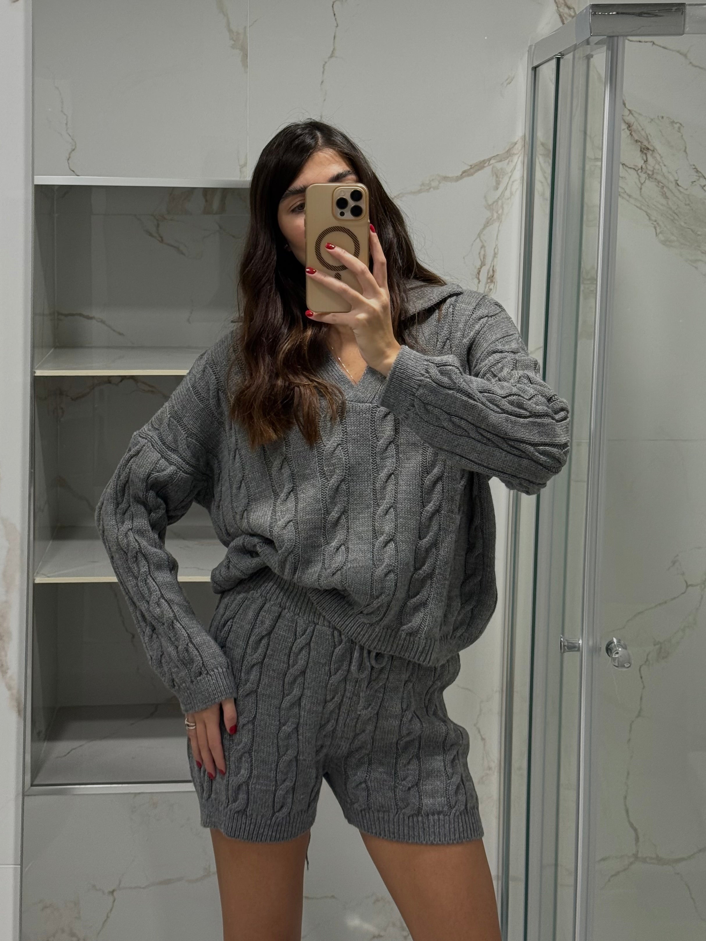 Coordinato trecce grigio