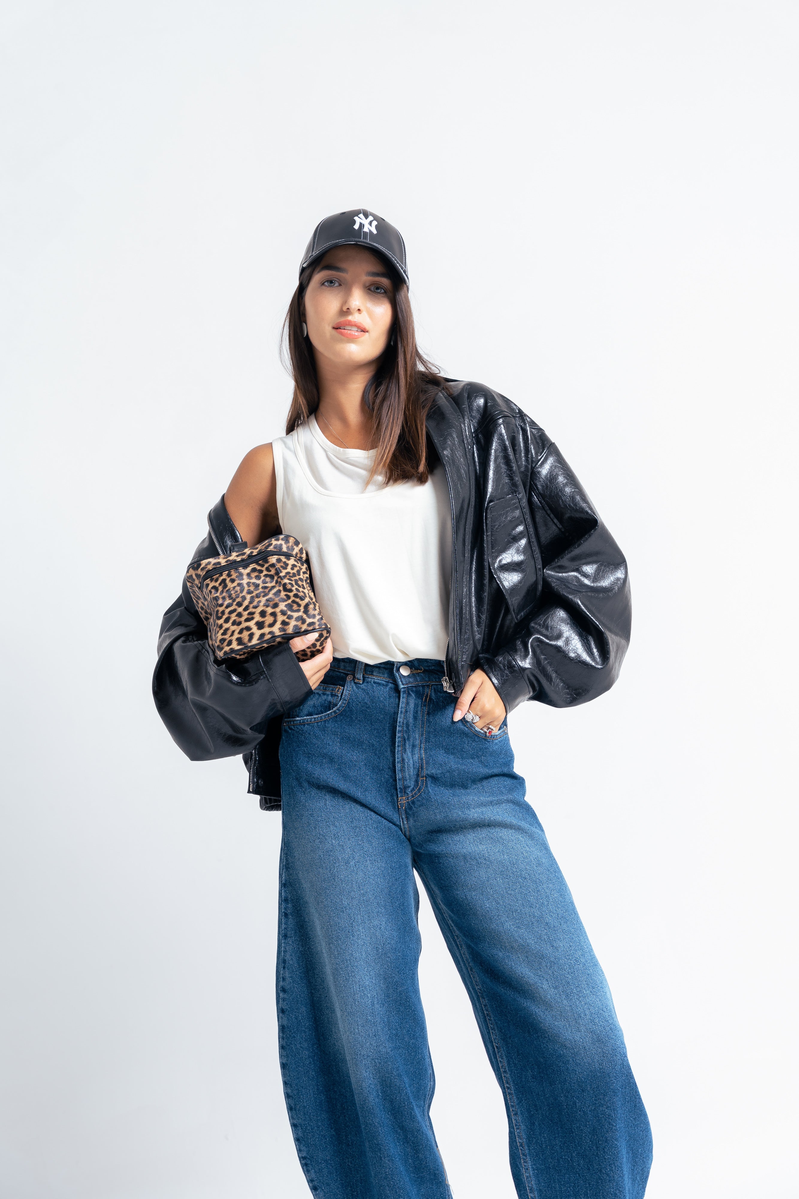 Bomber lumina in ecopelle