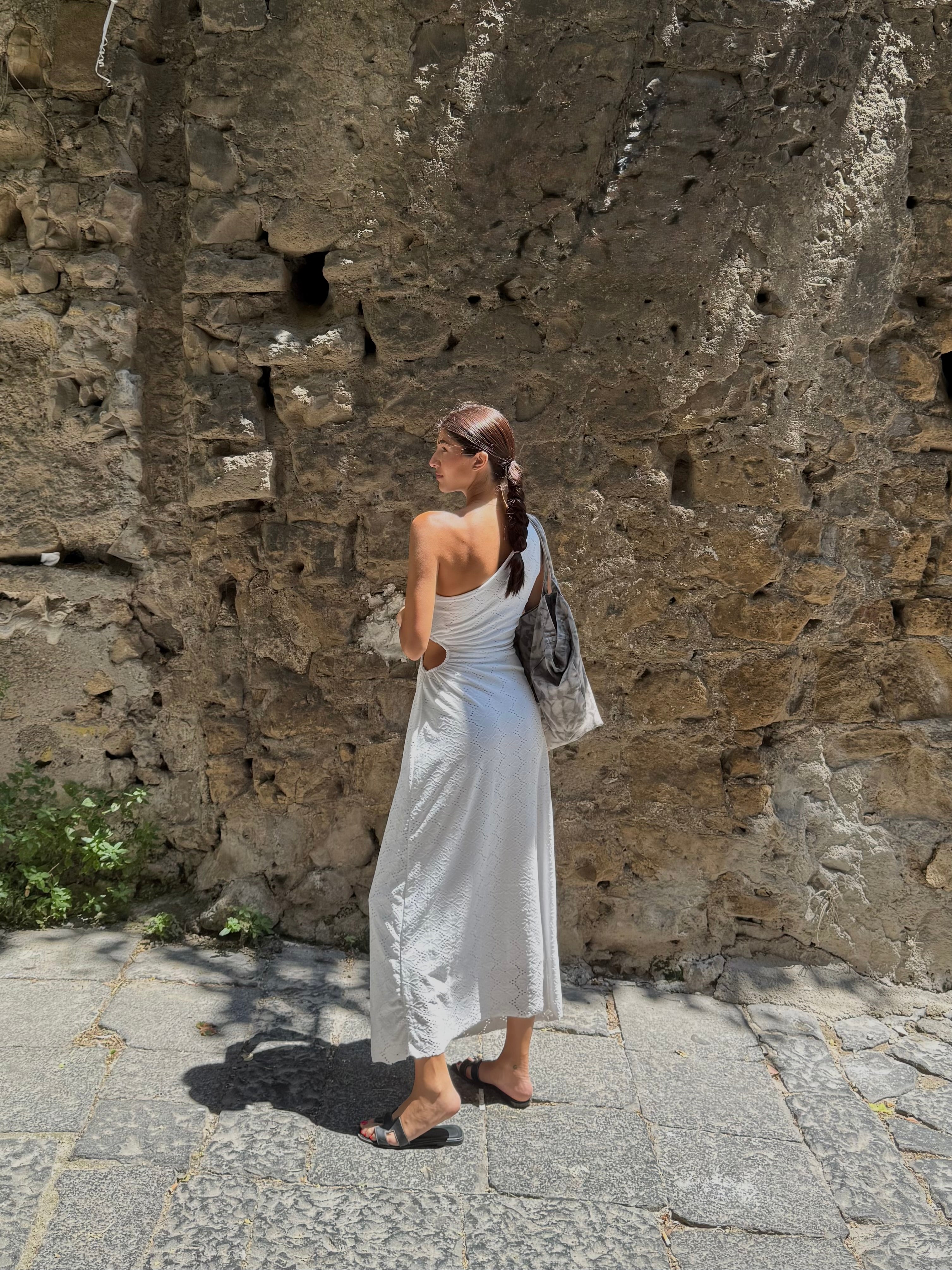 PRE ORDINE Dress in sangallo bianco