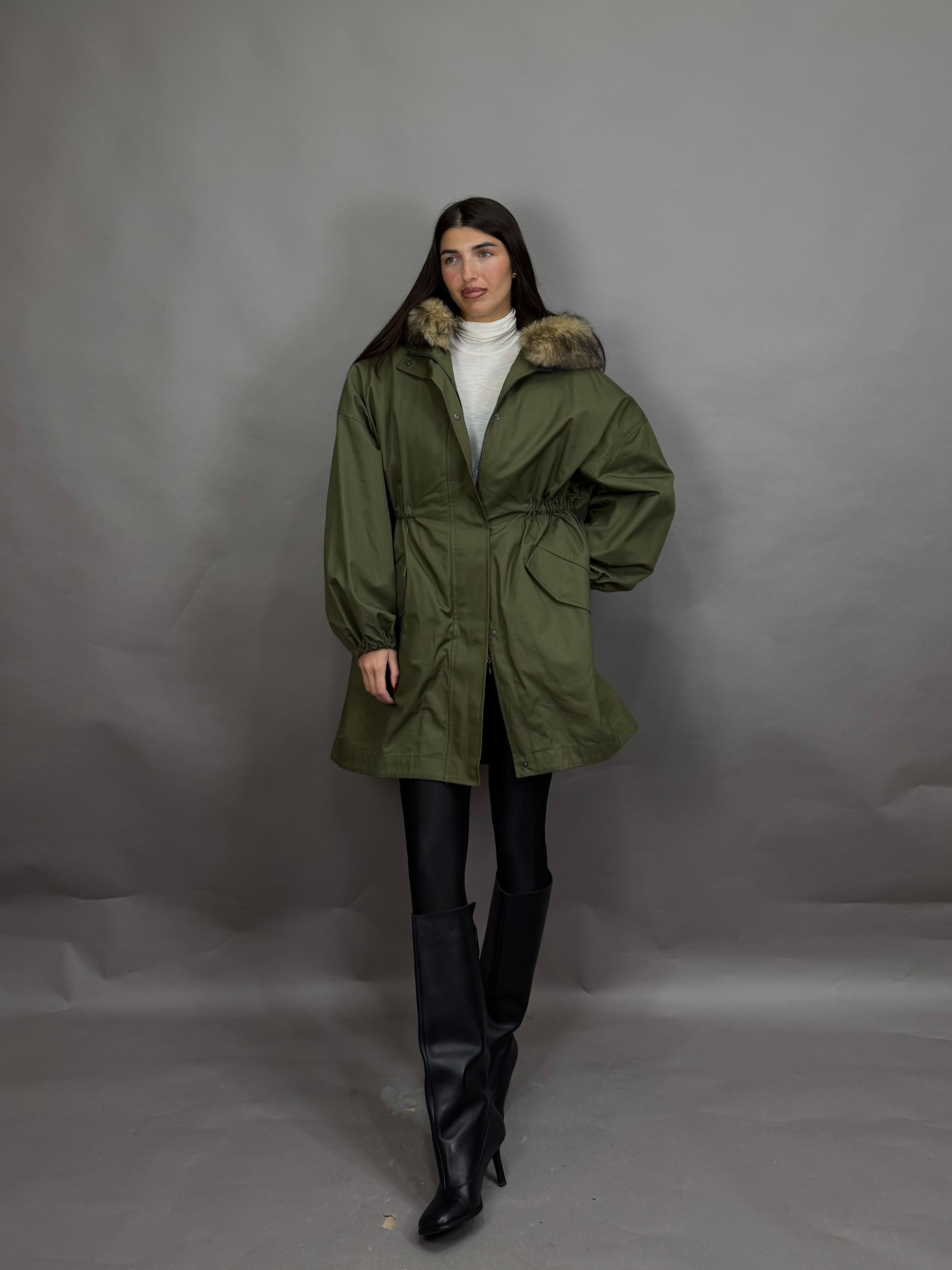 Parca con pelliccia verde