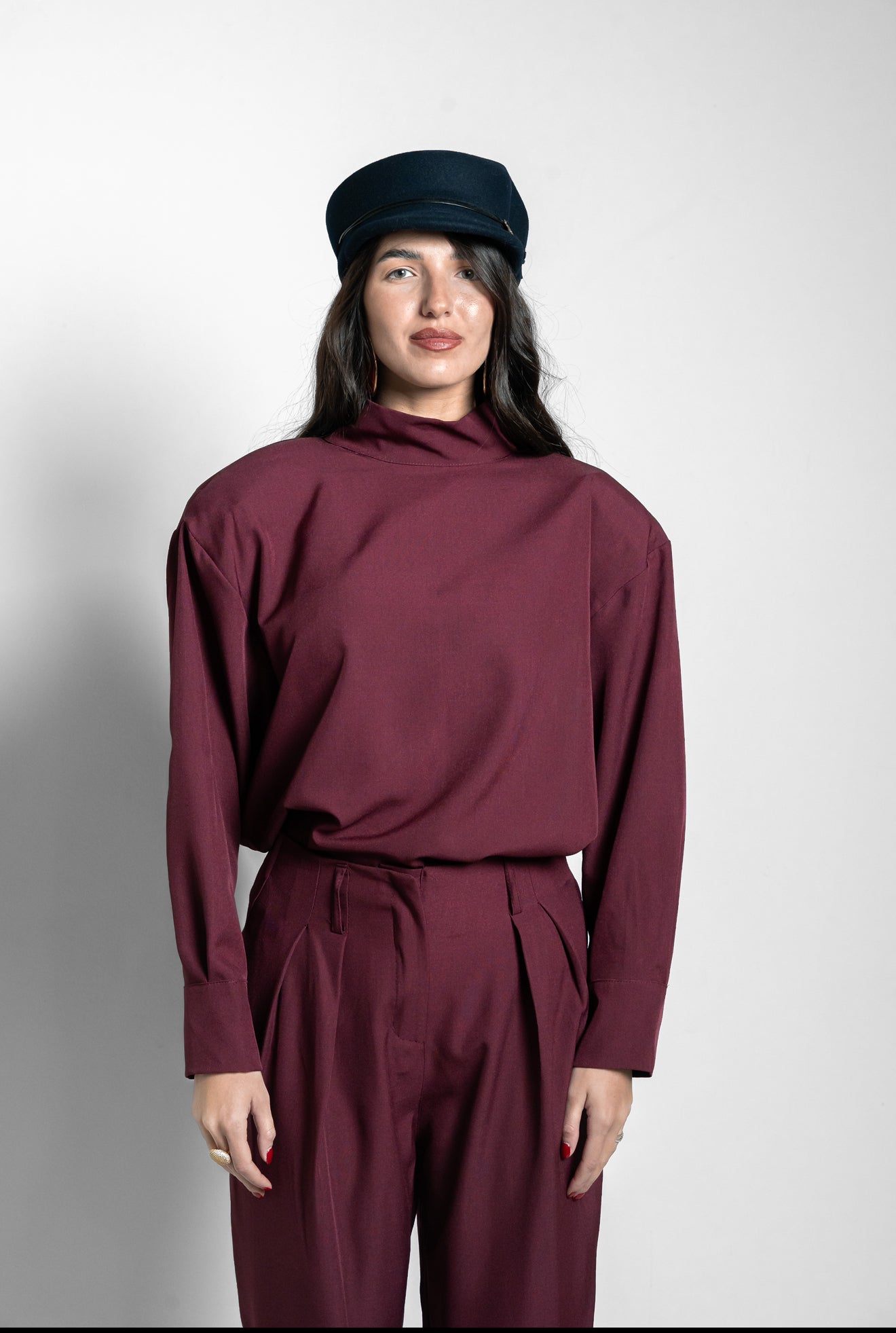 Blusa spallina bordeaux