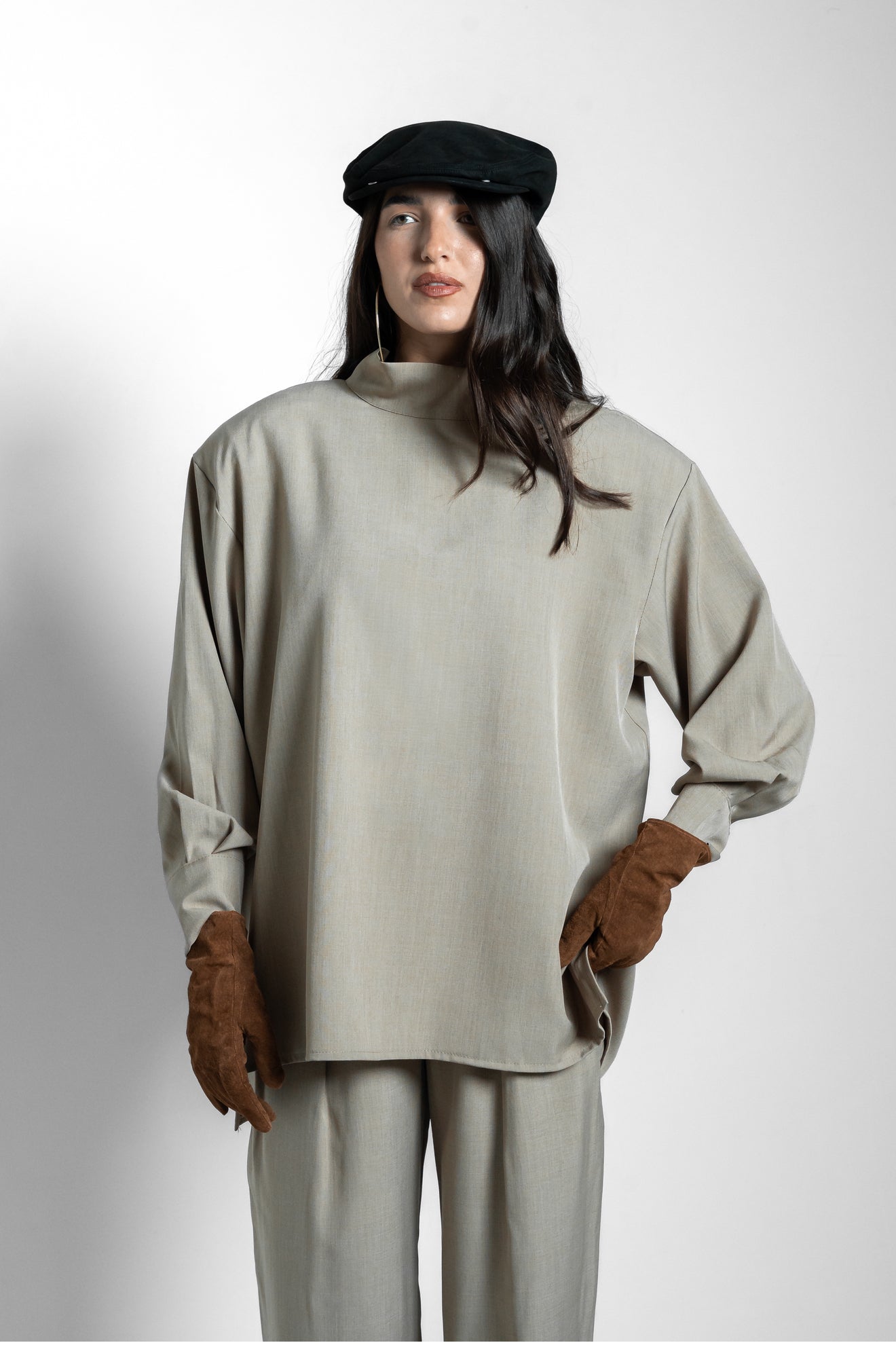 Blusa spallina fango