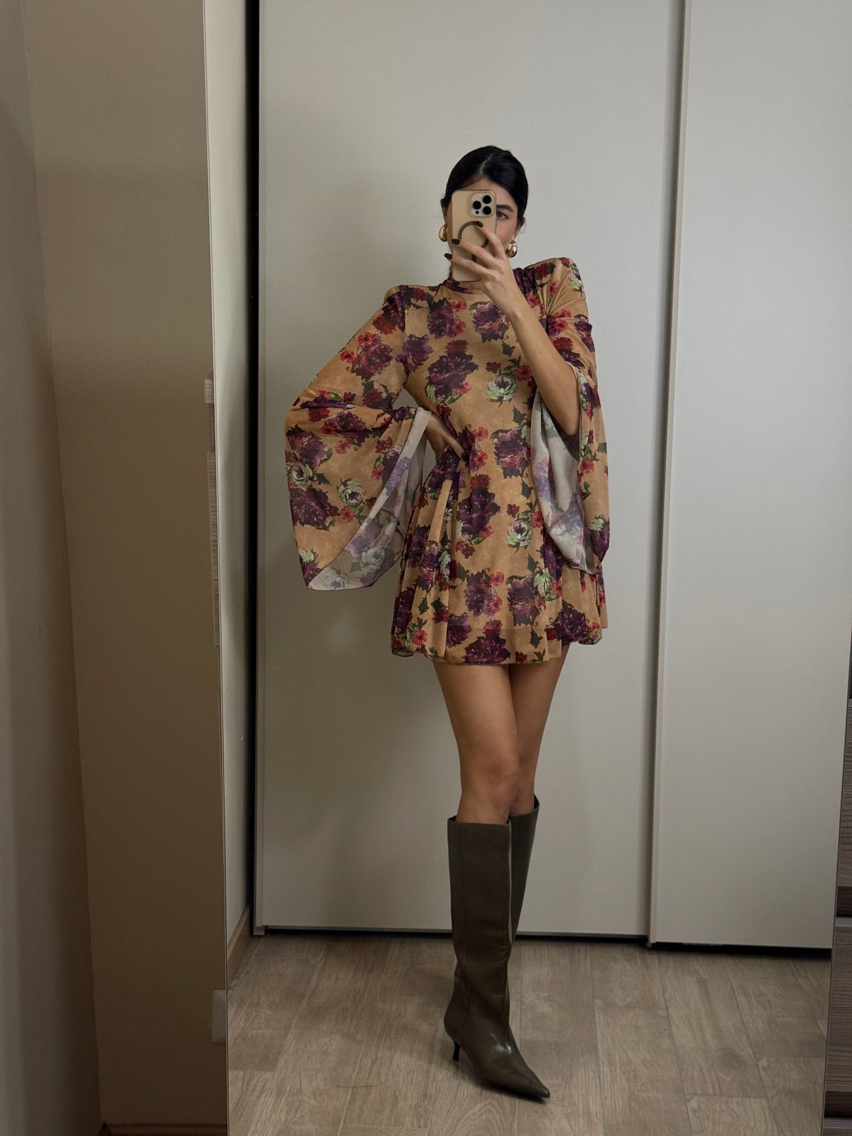 Dress Flower