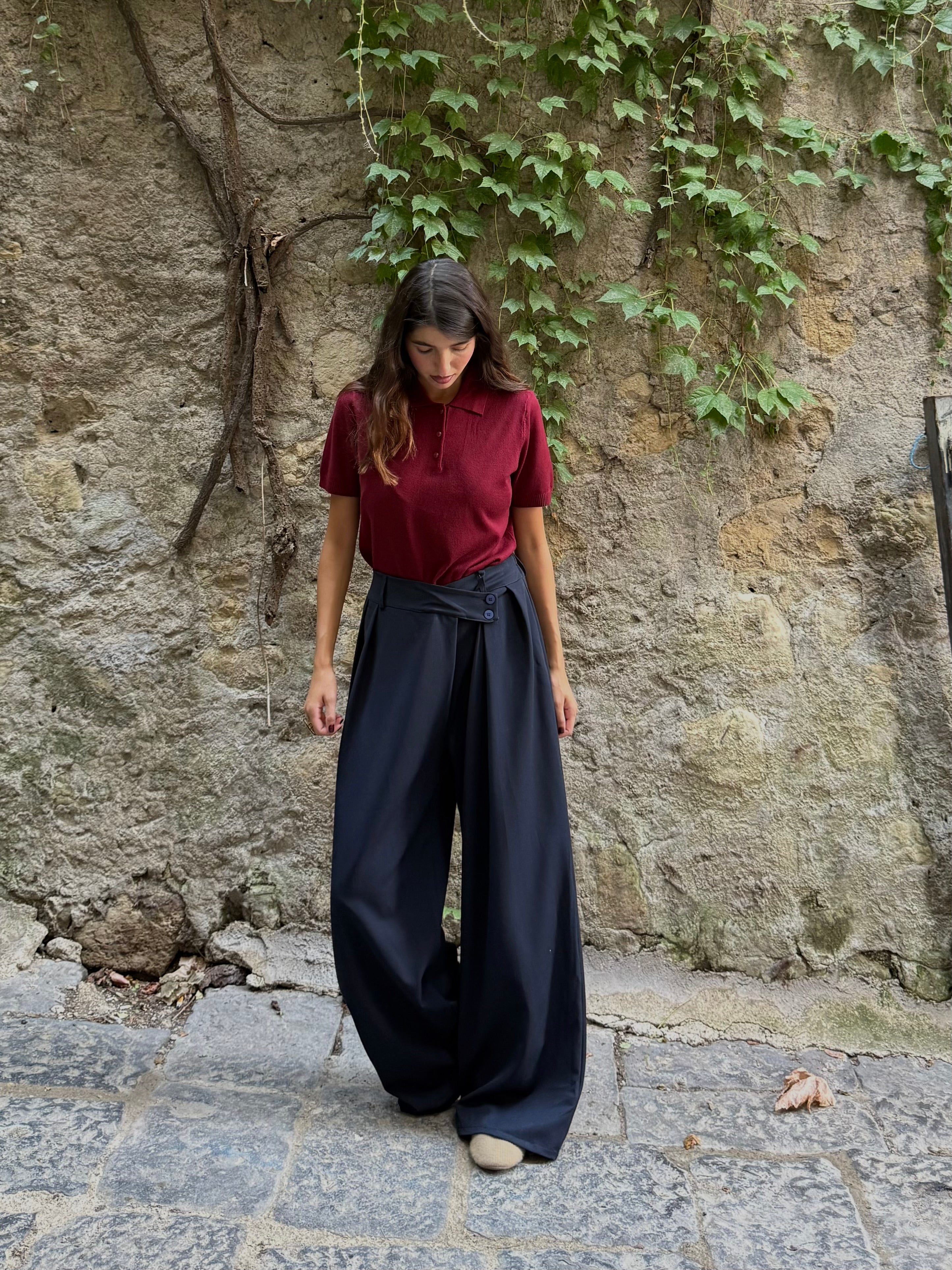 Pantalone bottone storto blu