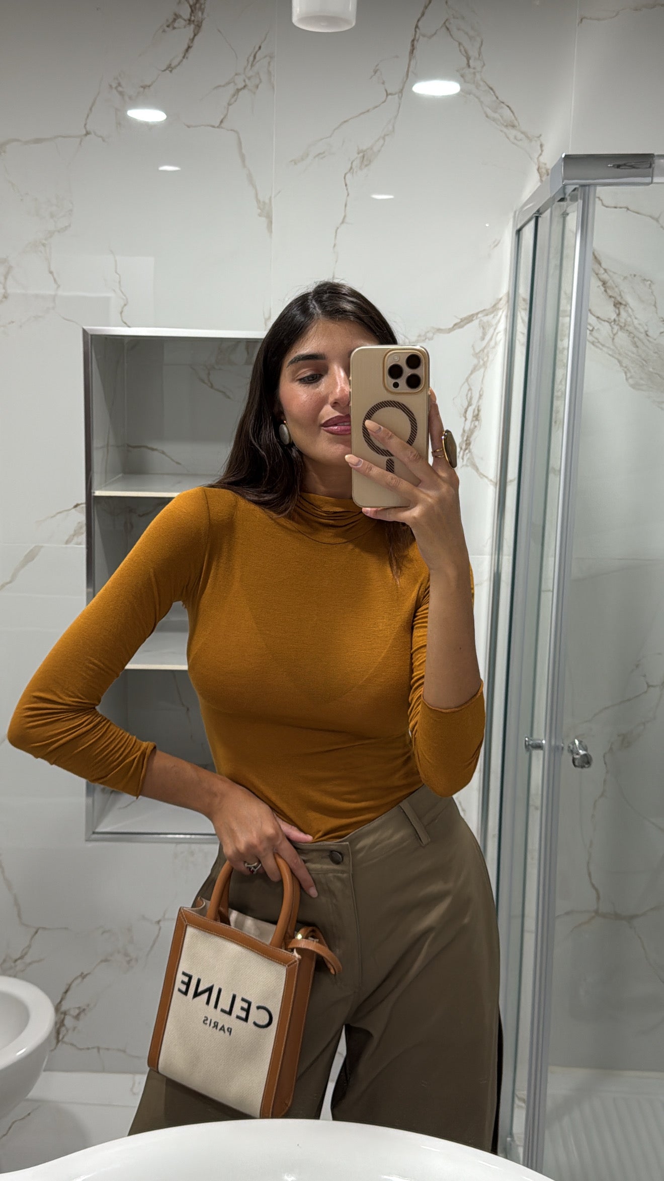 Maglia misto cachemire ocra