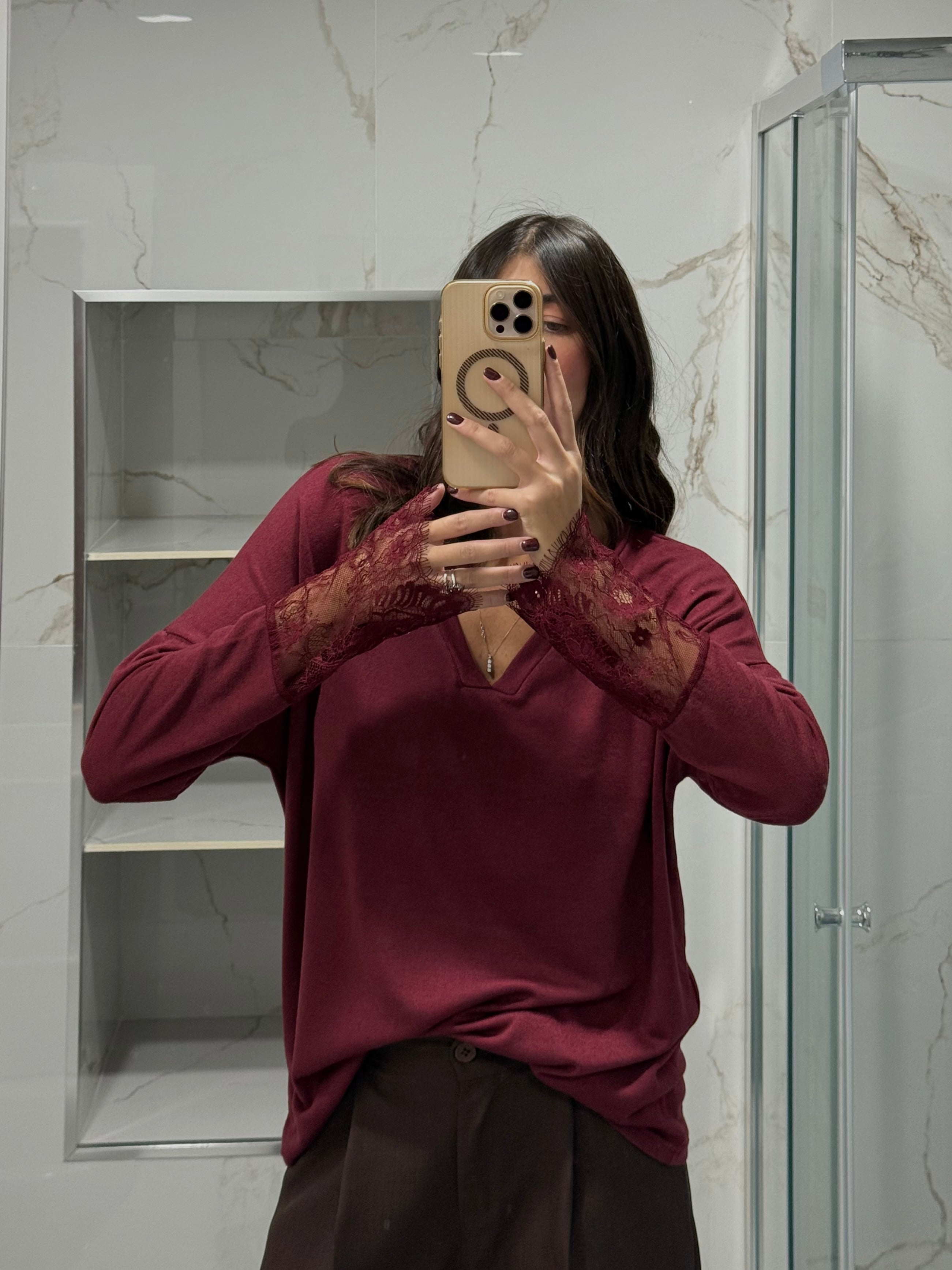 Maglia scollo a V bordeaux