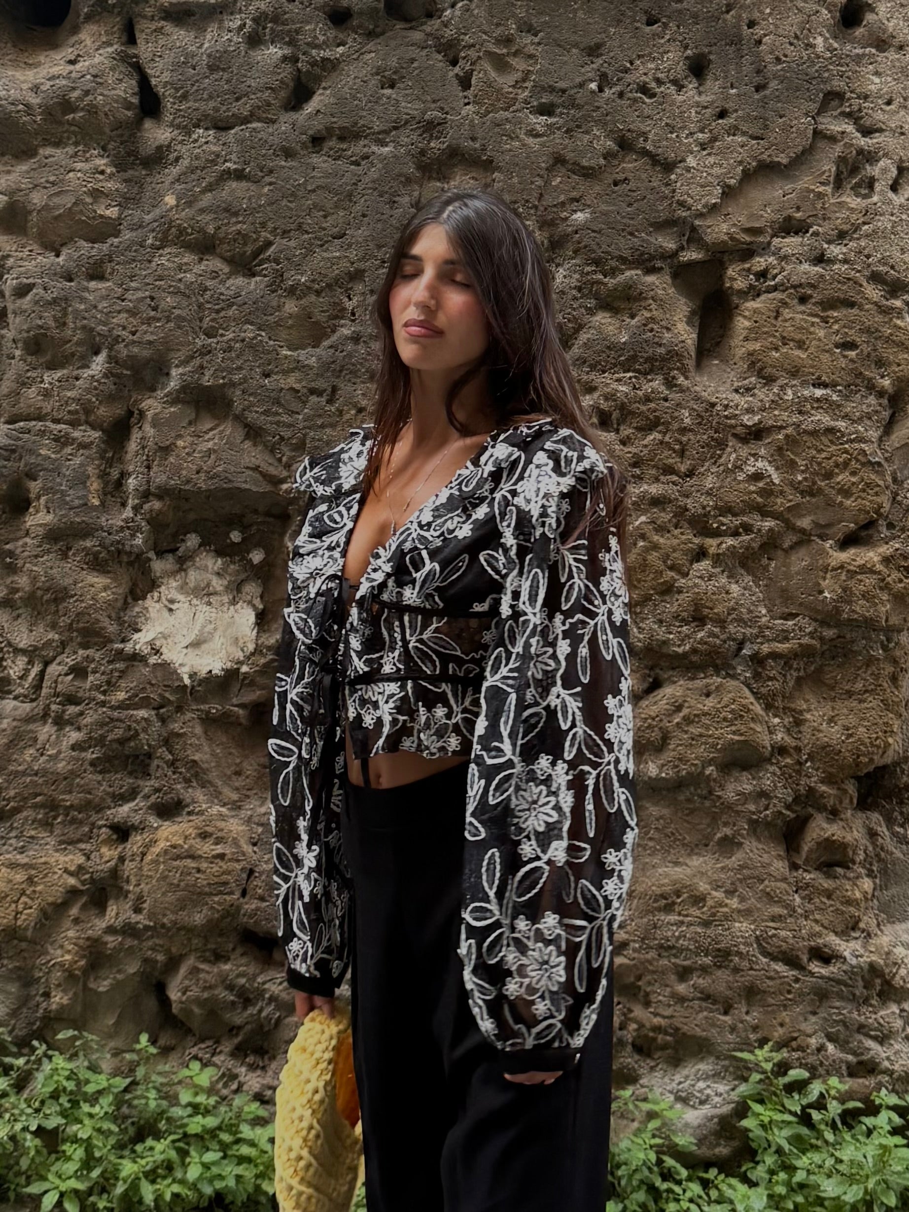 Camicia fiori nera - LadyB Shop Online