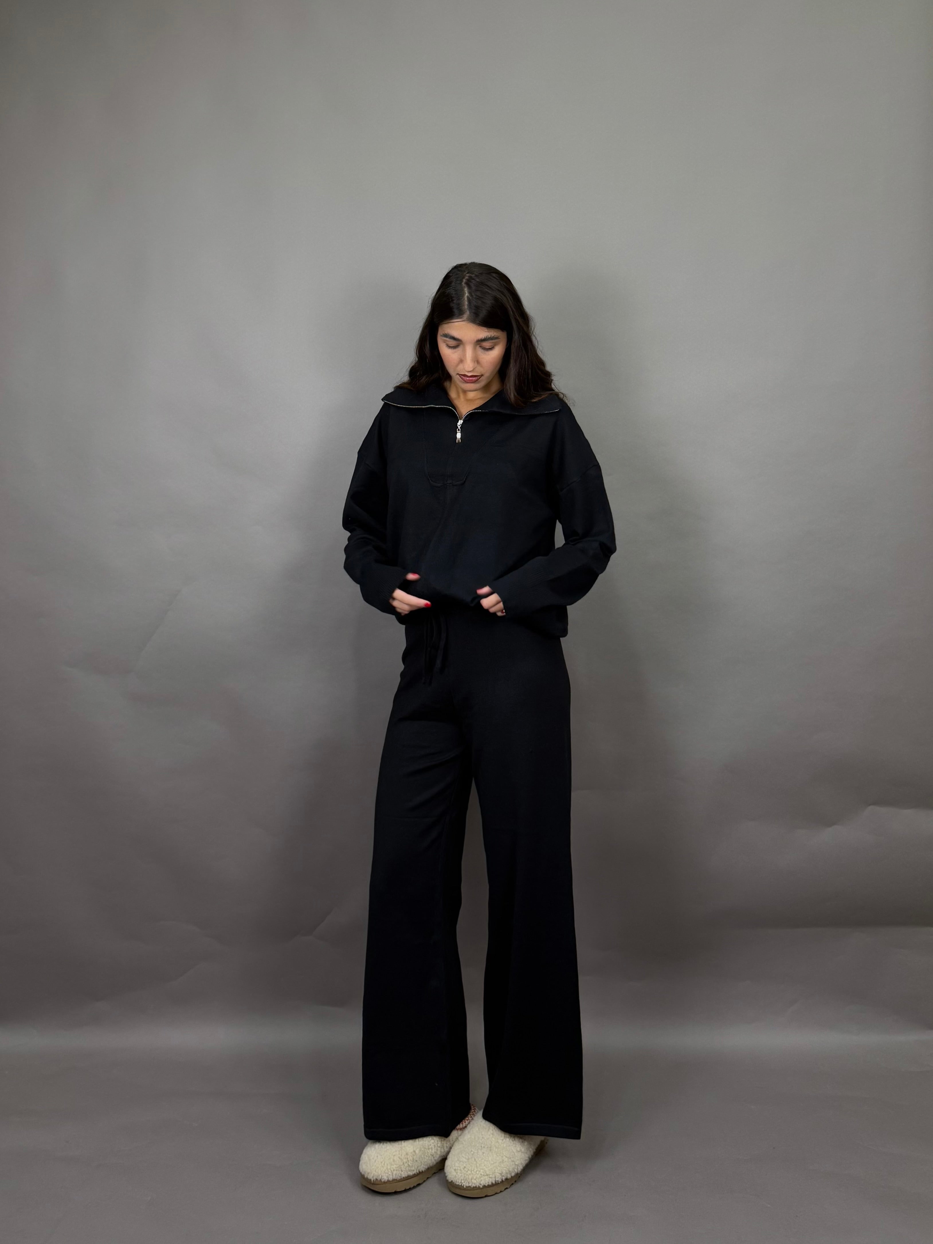 Coordinato in maglia nero