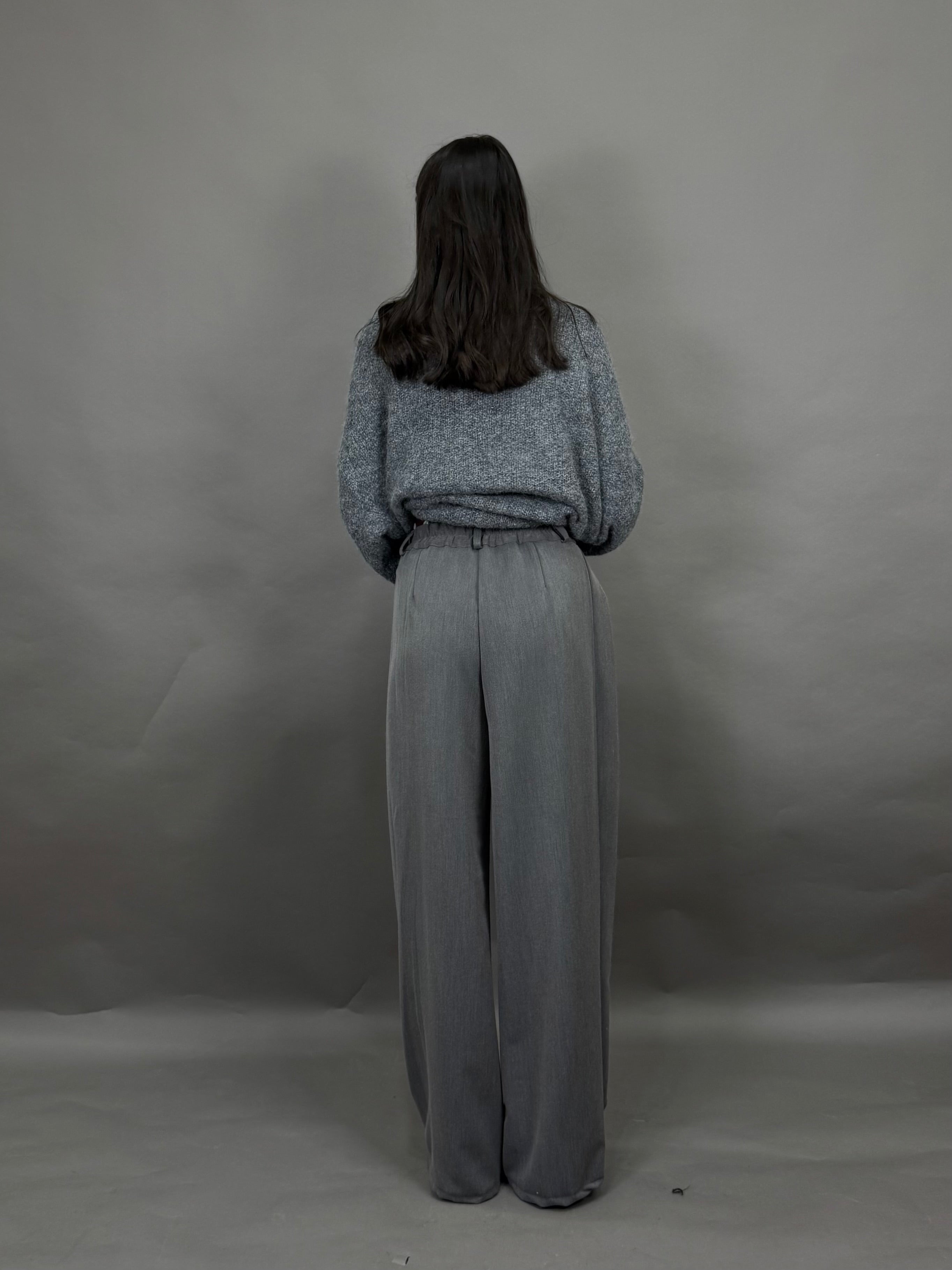 Pantalone storto grigio