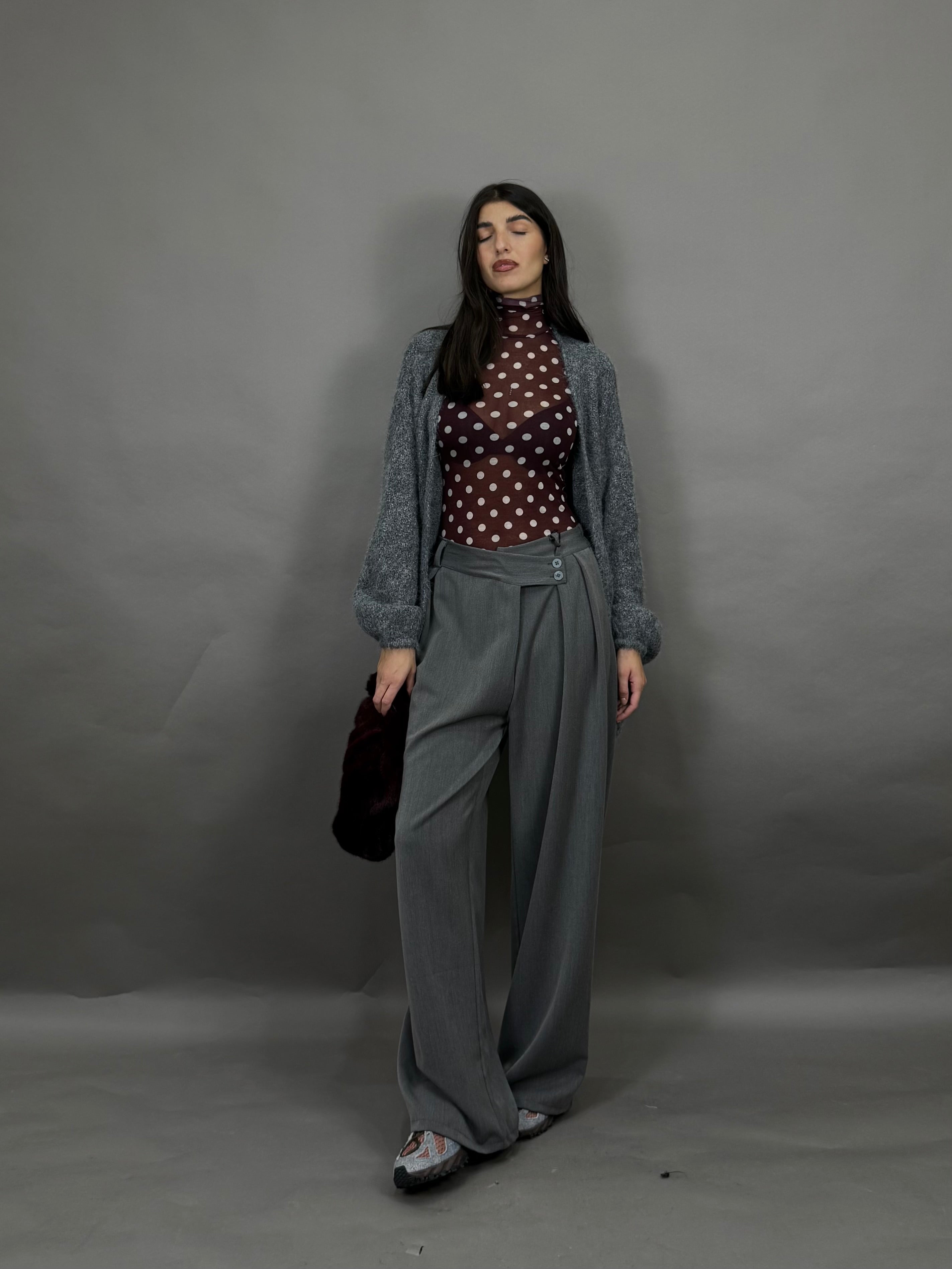 Pantalone storto grigio