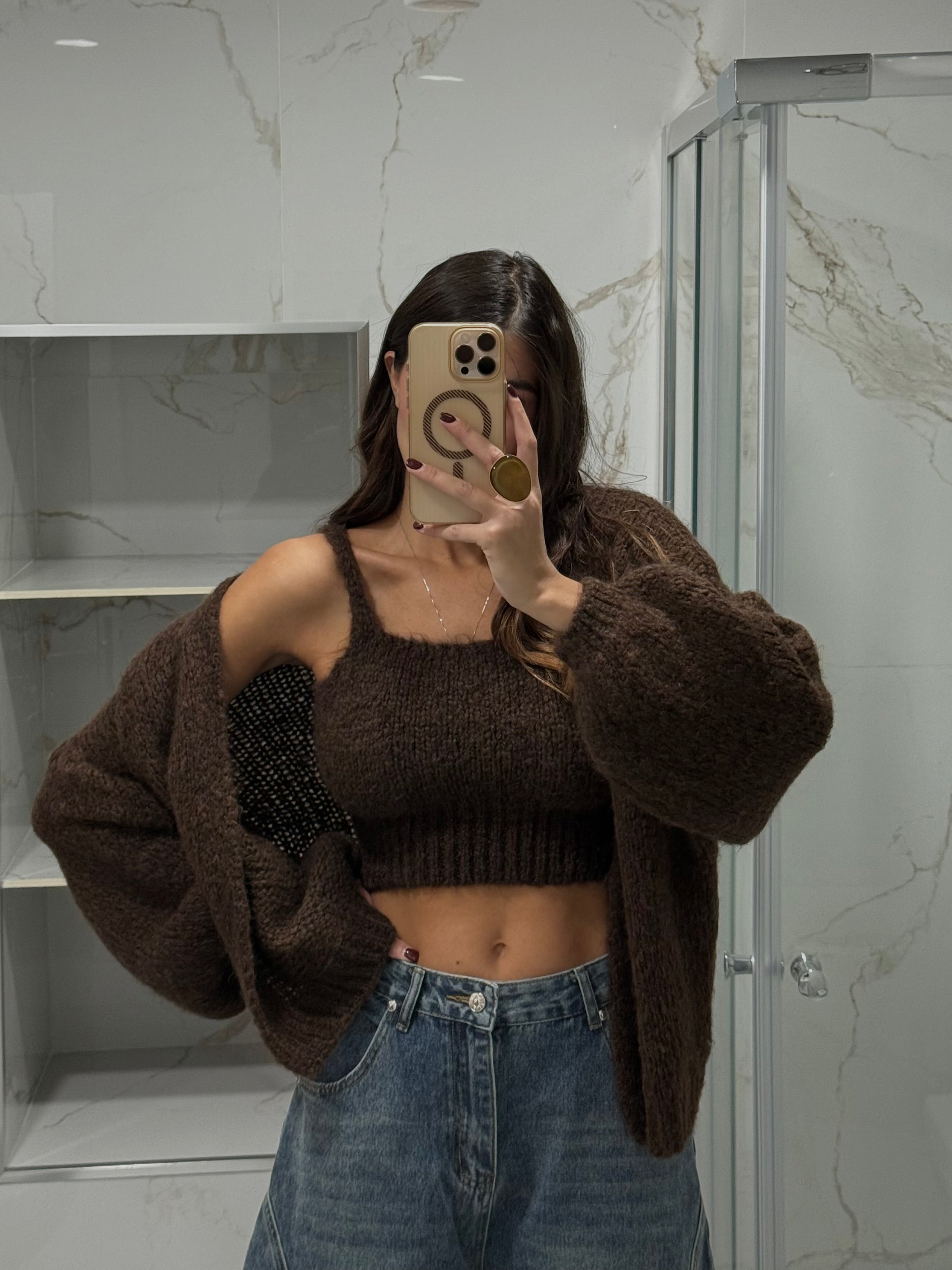 Cardigan + top marrone