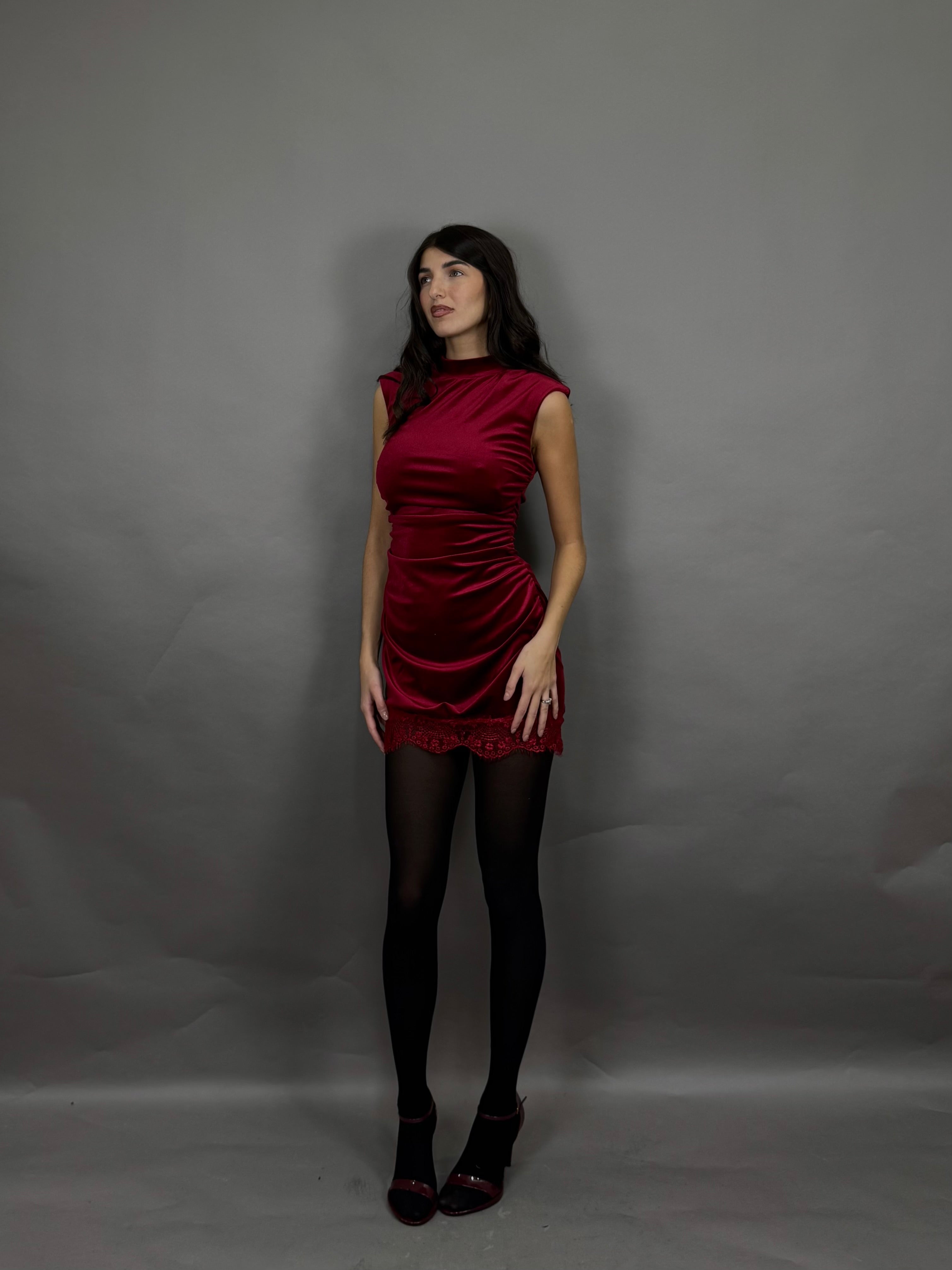 Dress in velluto rosso