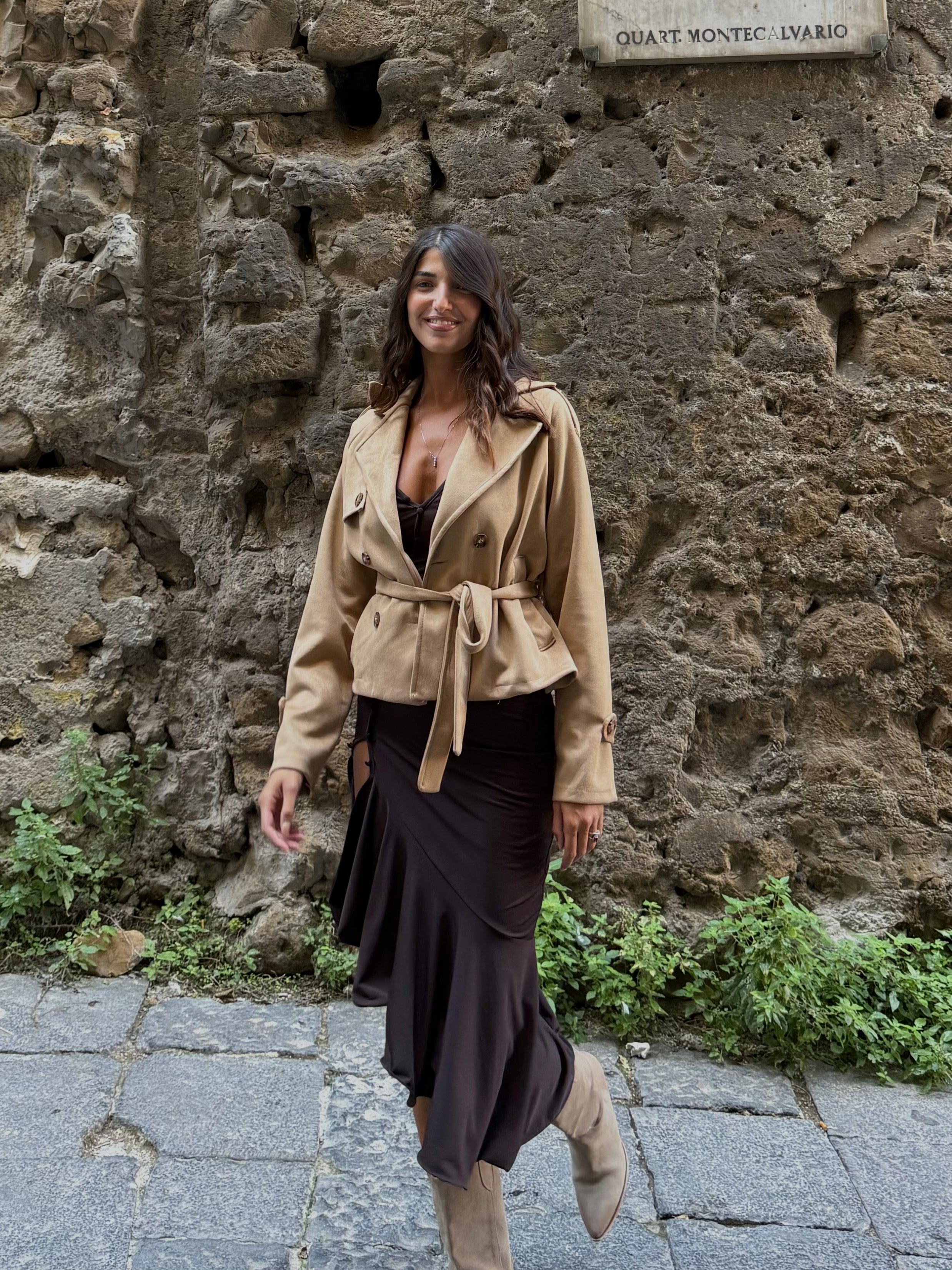 Trench in camoscio cammello