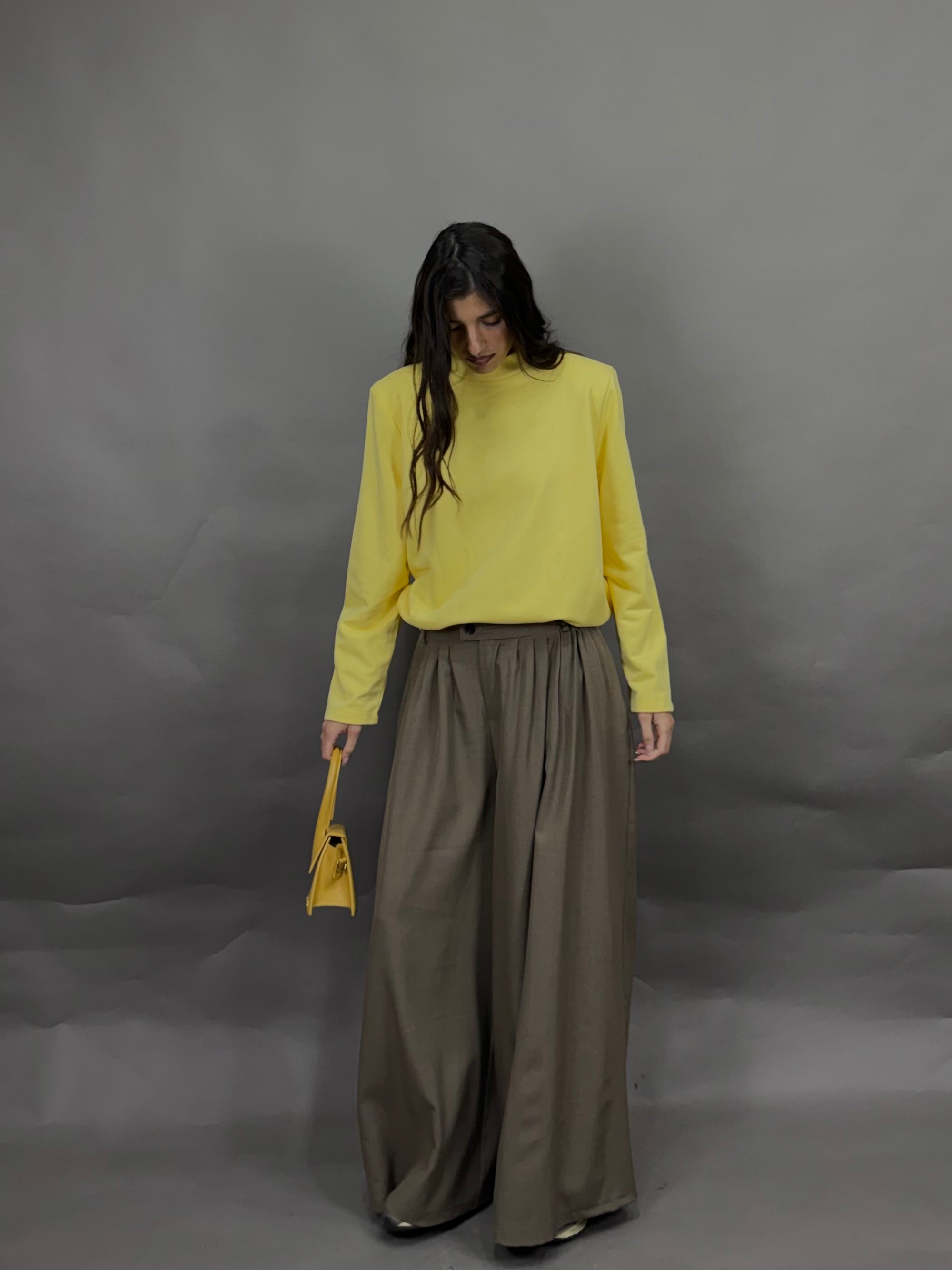 Pantalone musa fango