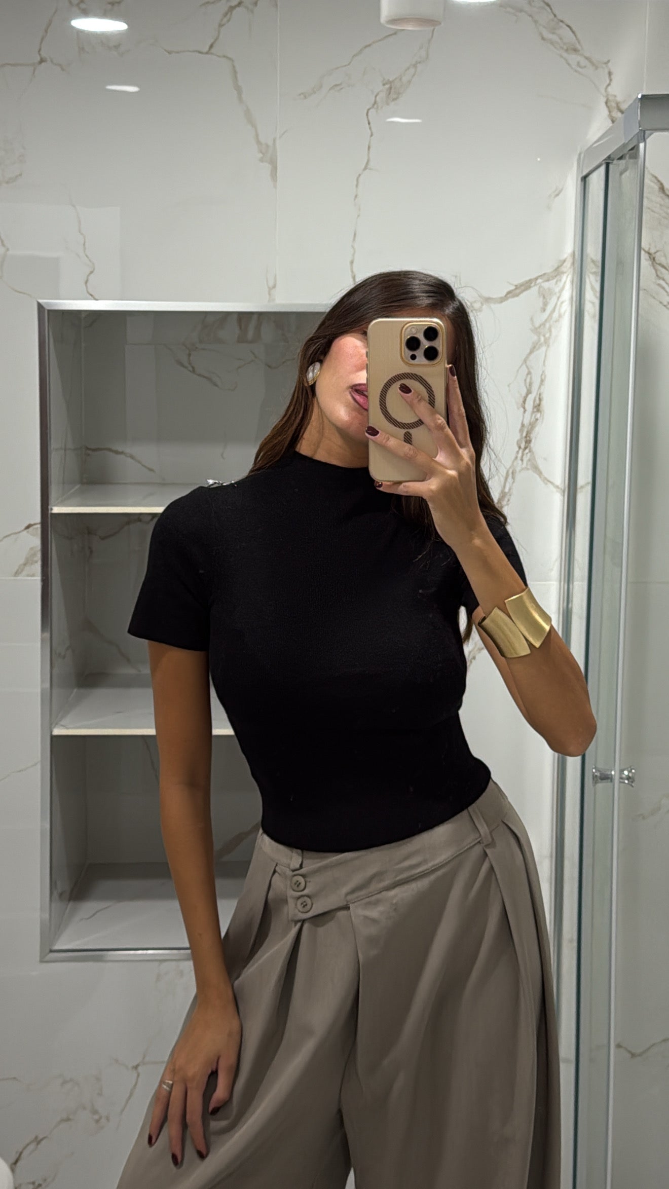 Maglia mezza manica nera