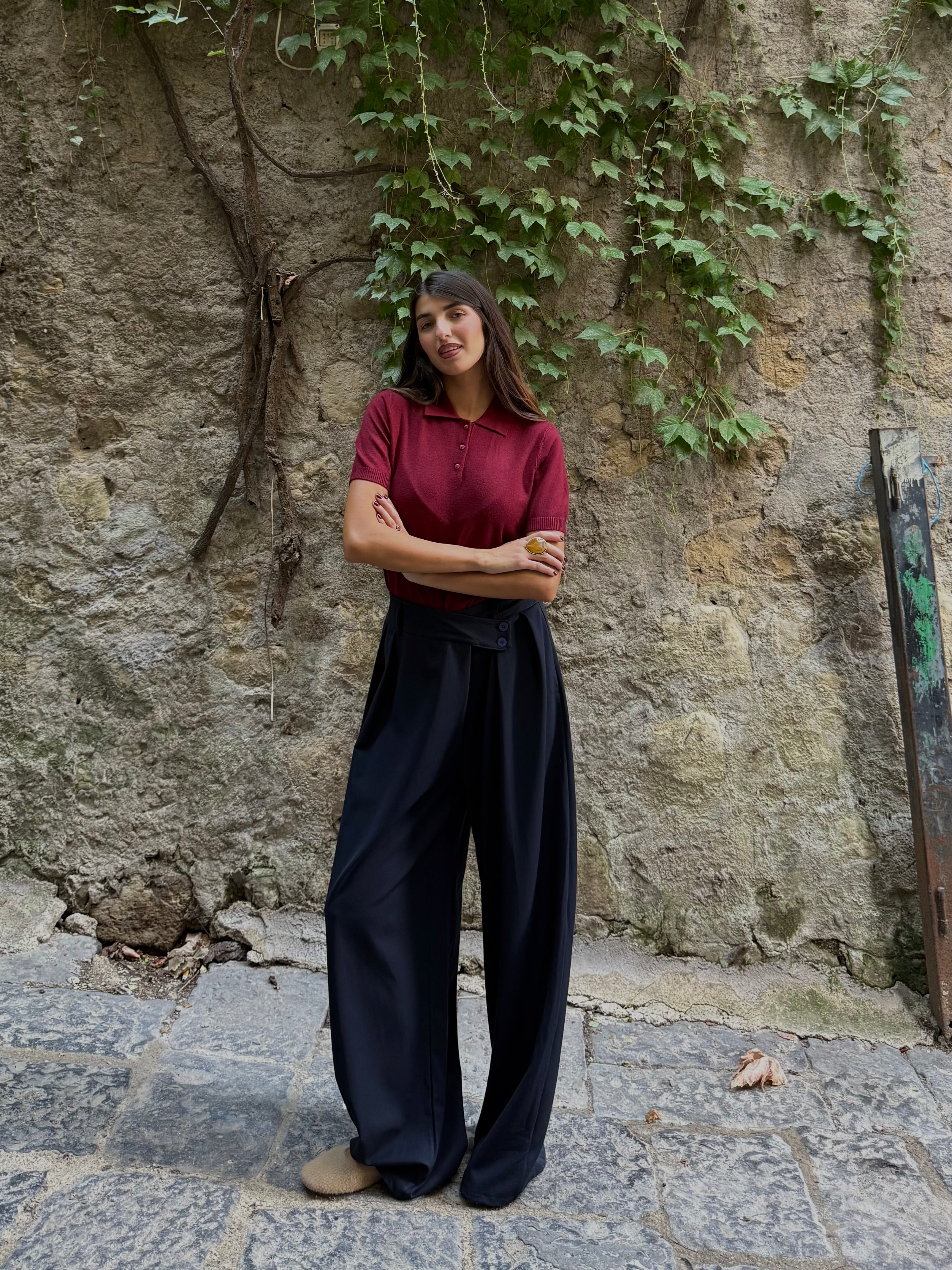 Pantalone bottone storto blu
