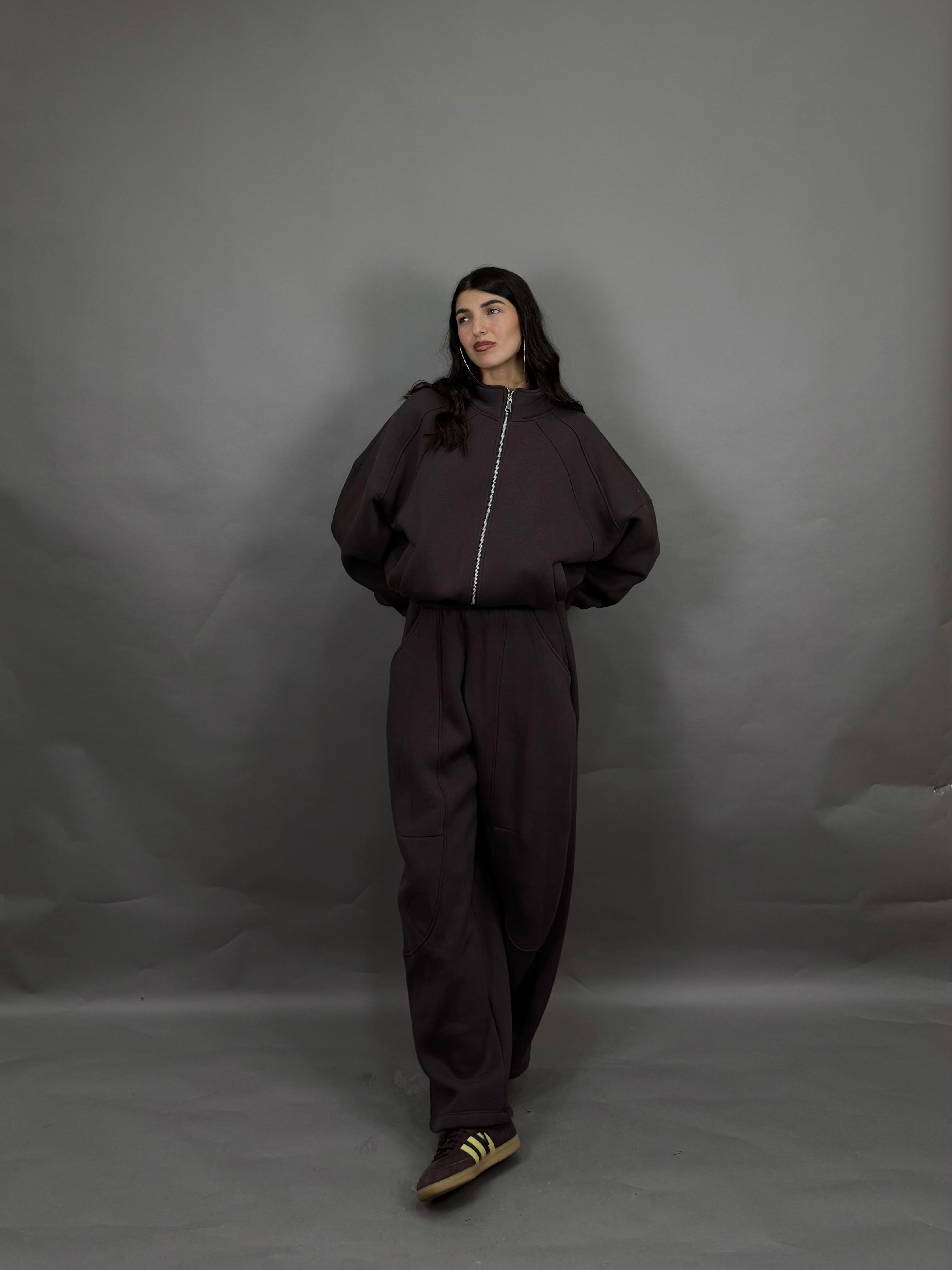 Coordinato tuta just marrone