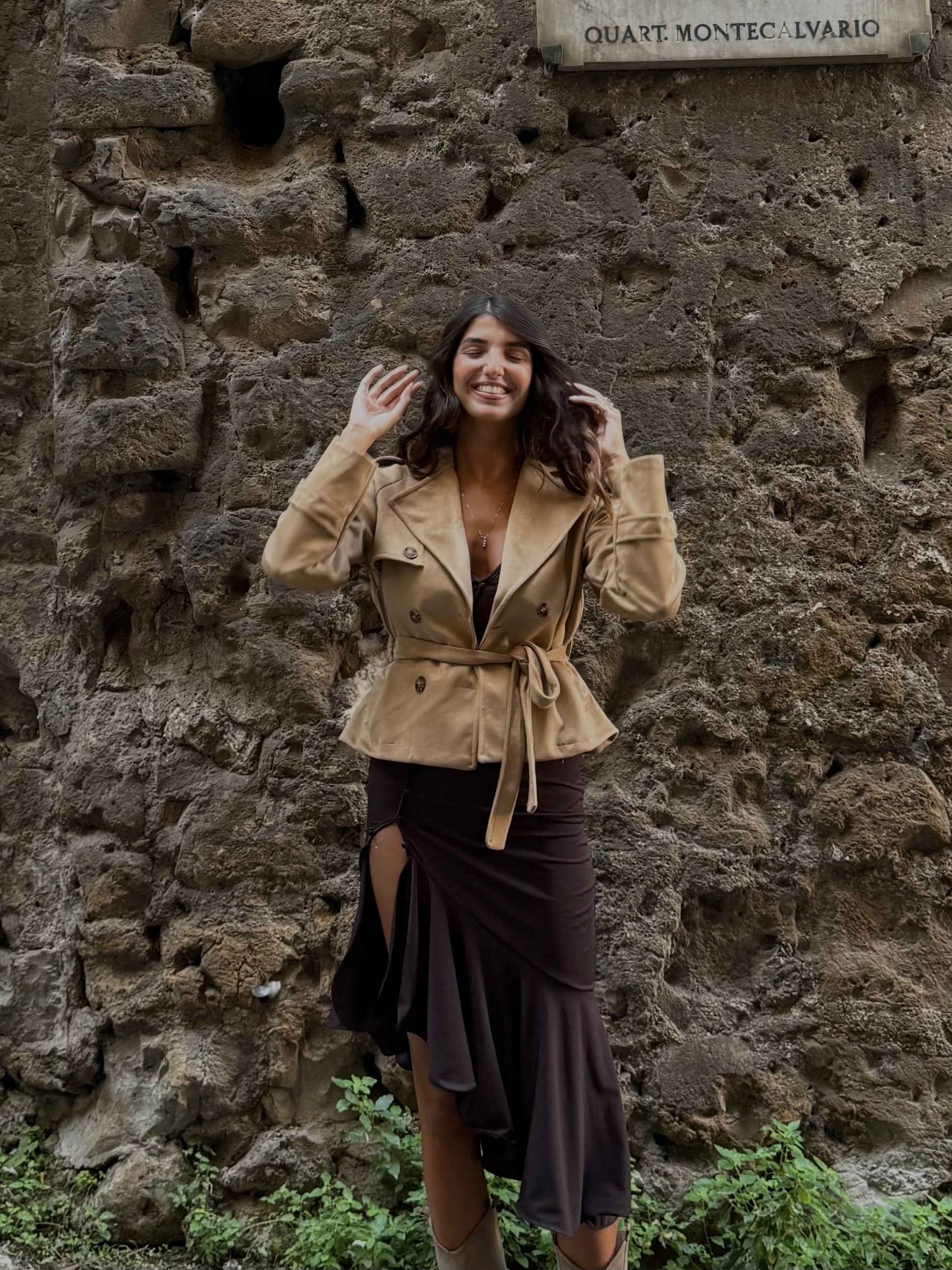 Trench in camoscio cammello