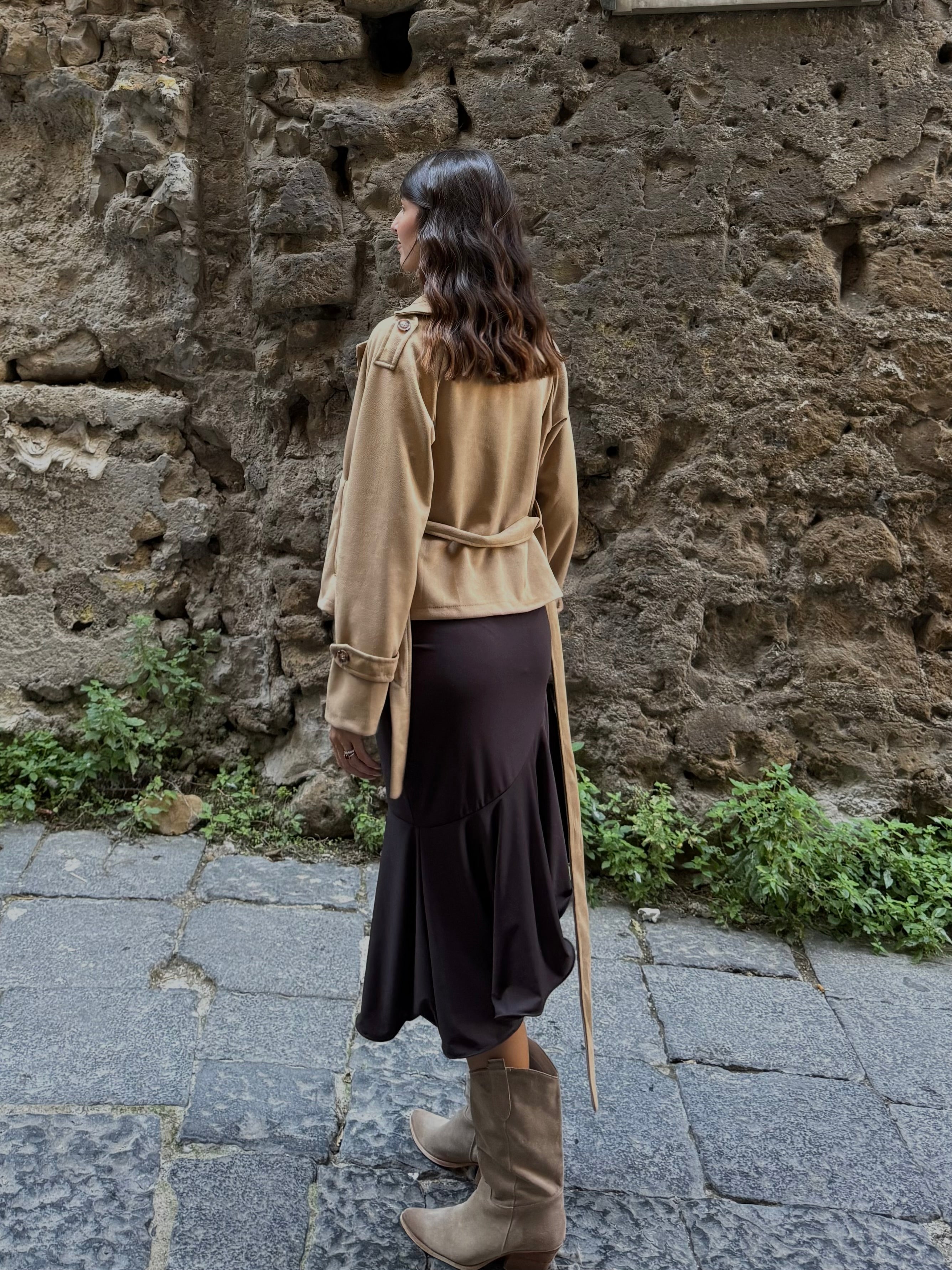 Trench in camoscio cammello